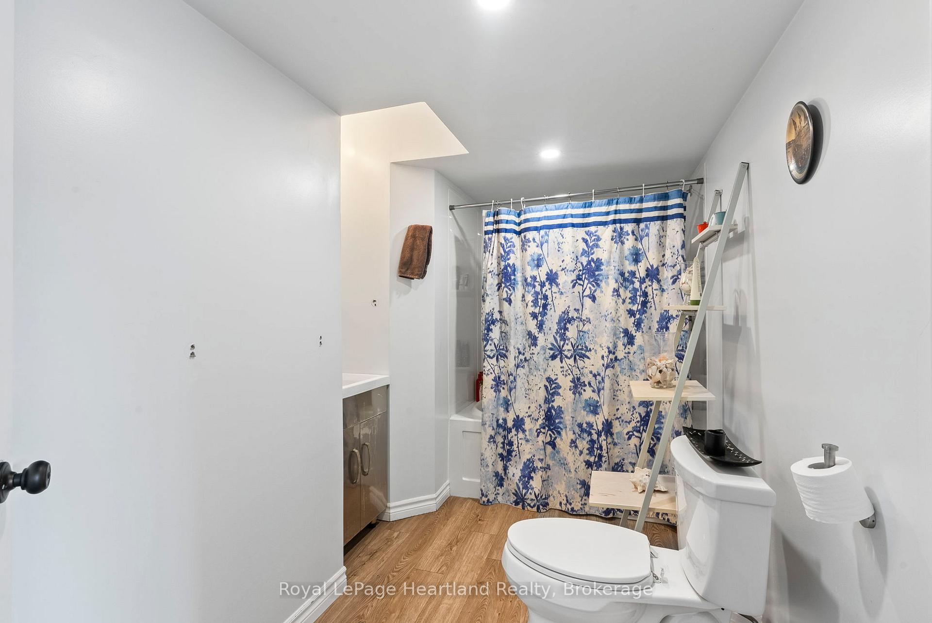Photo 36 of 1060 Brussels Line, Howick — HOMEH