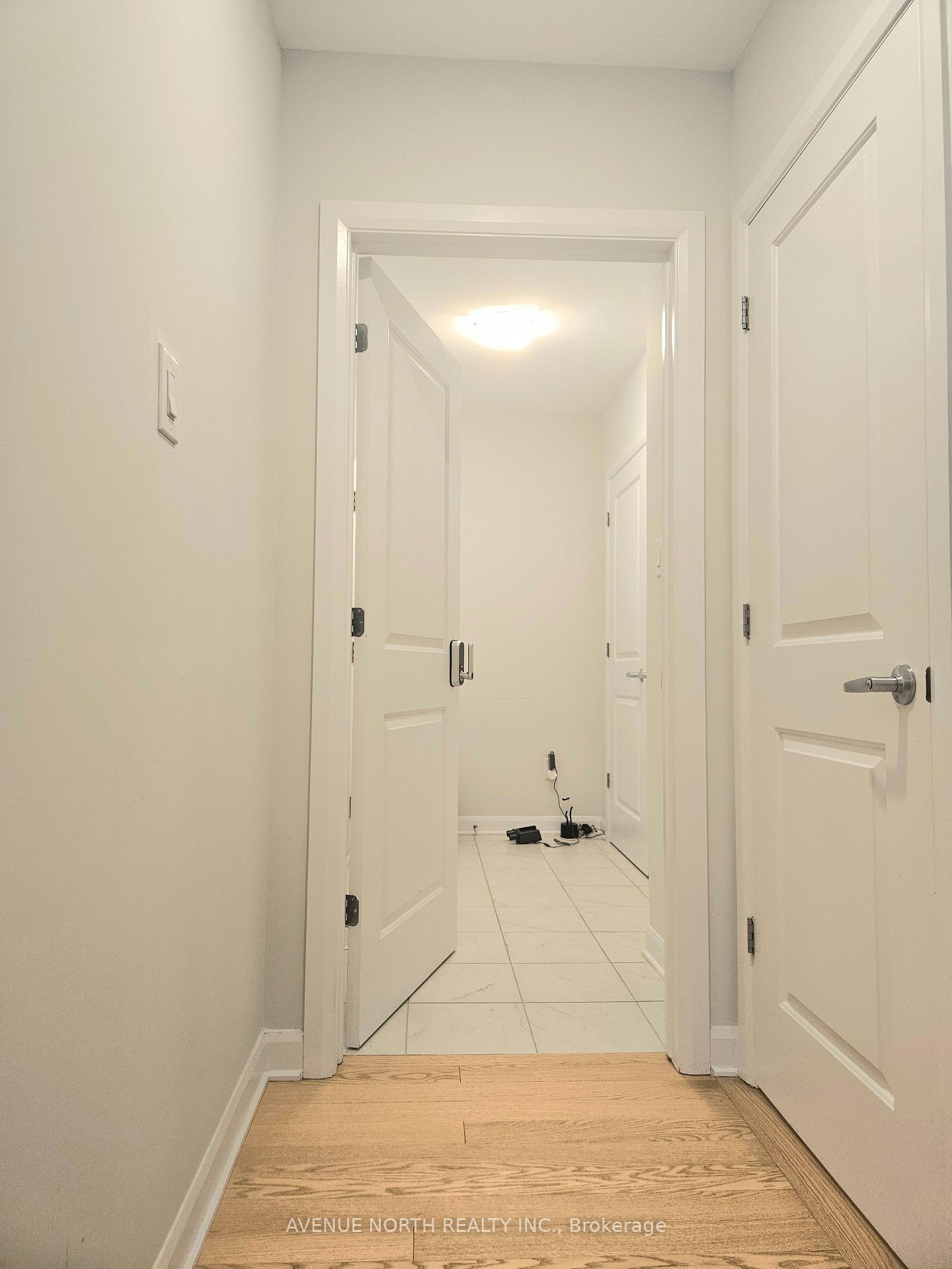 Photo 6 of 527 Anchor Circle, Ottawa, Mahogany Community — HOMEH