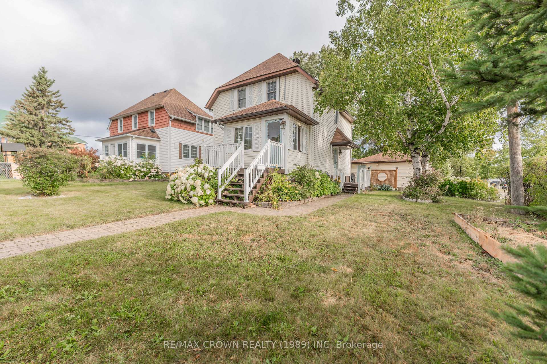Photo 1 of 6 Drury Street, Kapuskasing — HOMEH