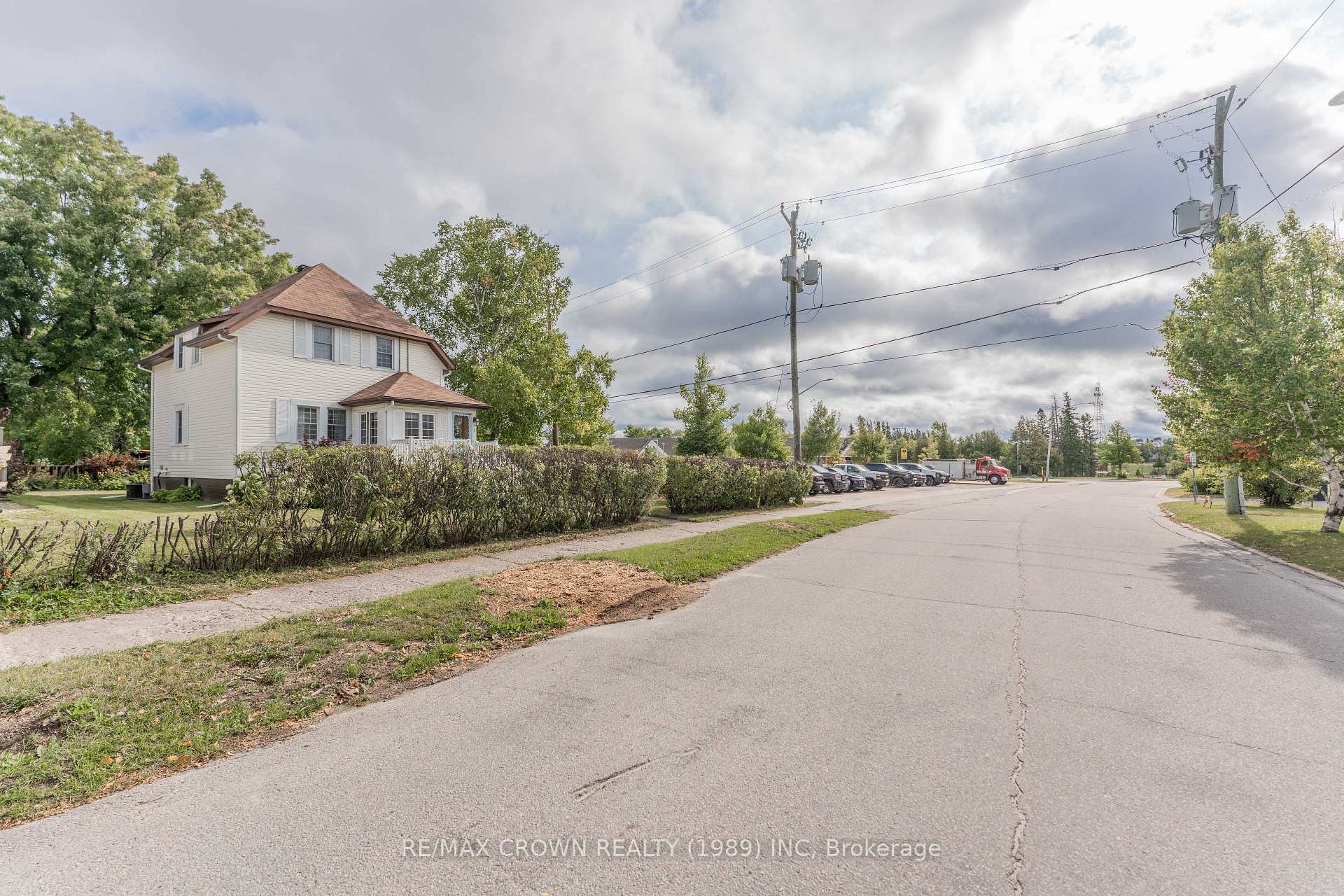 Photo 5 of 6 Drury Street, Kapuskasing — HOMEH