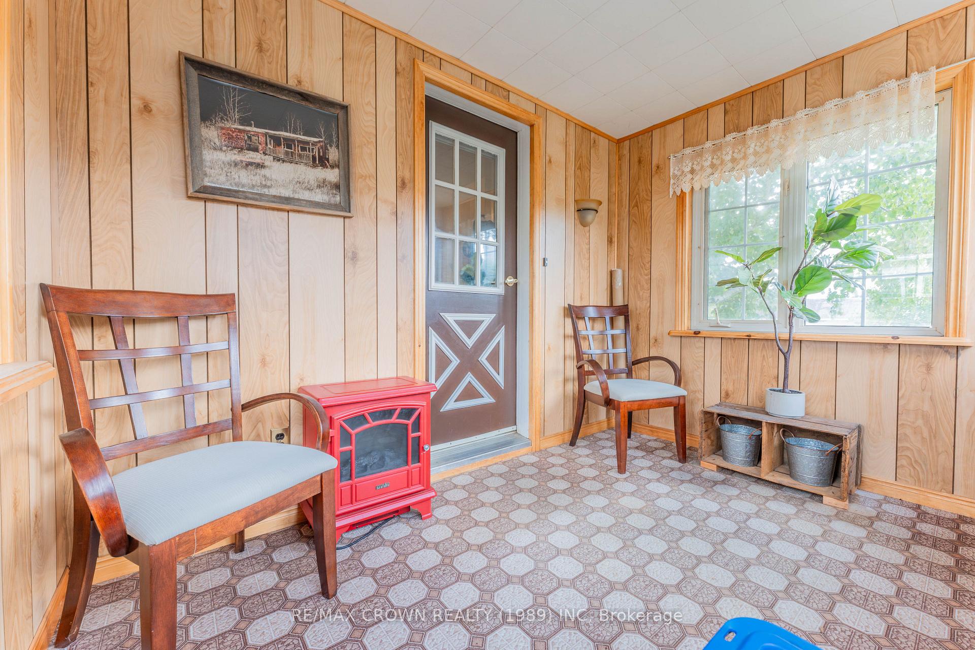 Photo 21 of 6 Drury Street, Kapuskasing — HOMEH