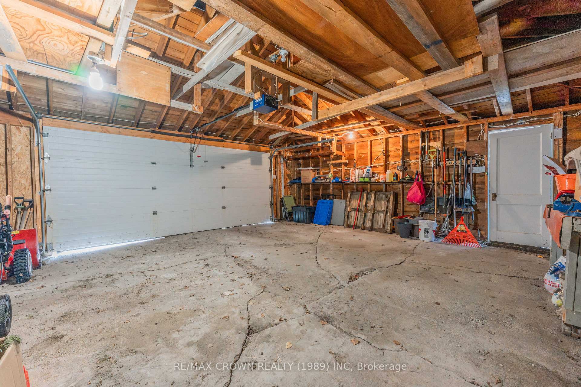 Photo 45 of 6 Drury Street, Kapuskasing — HOMEH