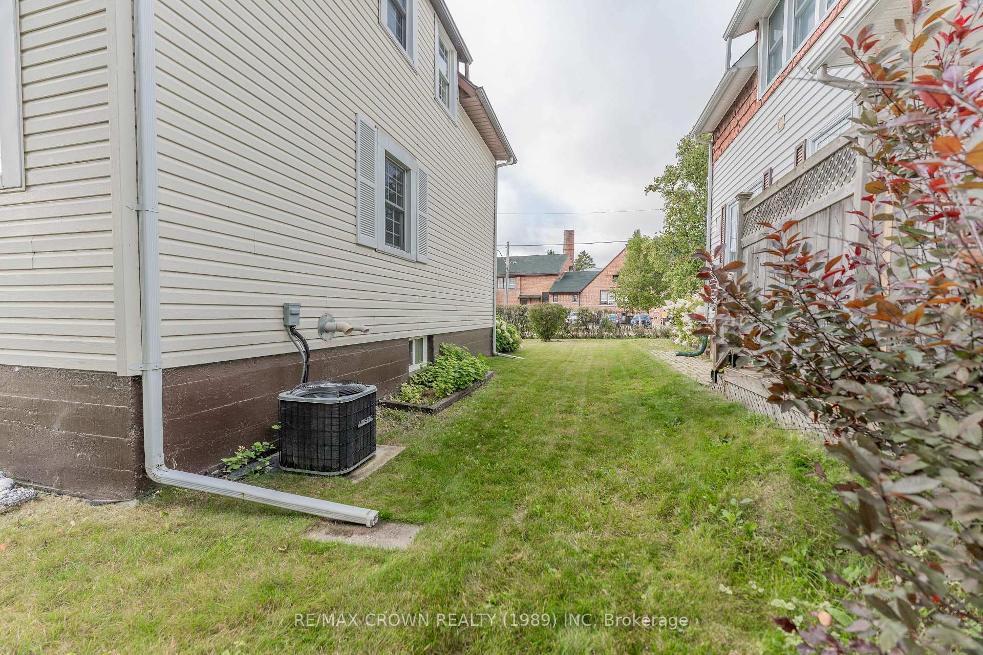 Photo 48 of 6 Drury Street, Kapuskasing — HOMEH
