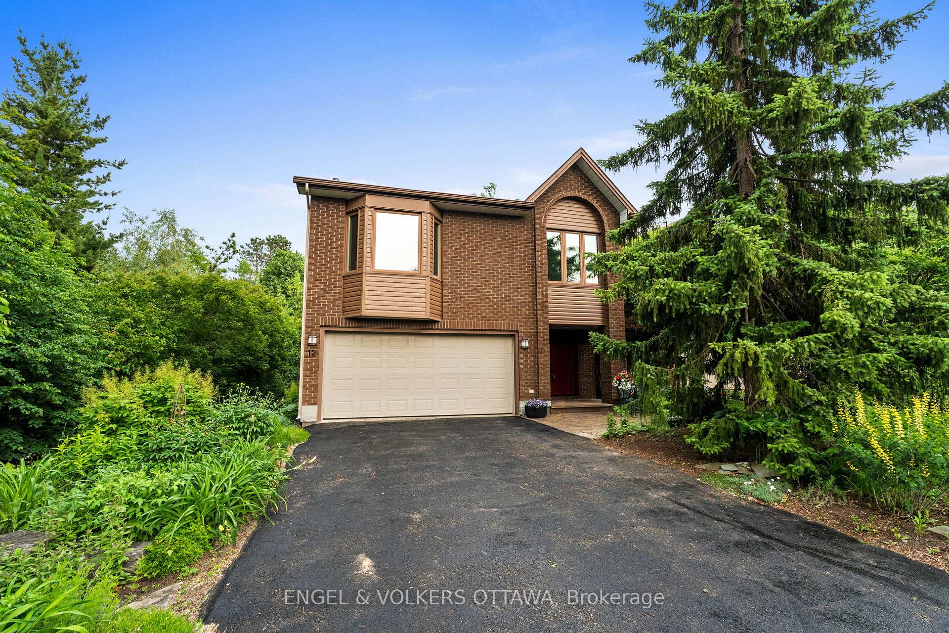 Photo 1 of 12 Hackett Street, Ottawa, Hunt Club Woods — HOMEH