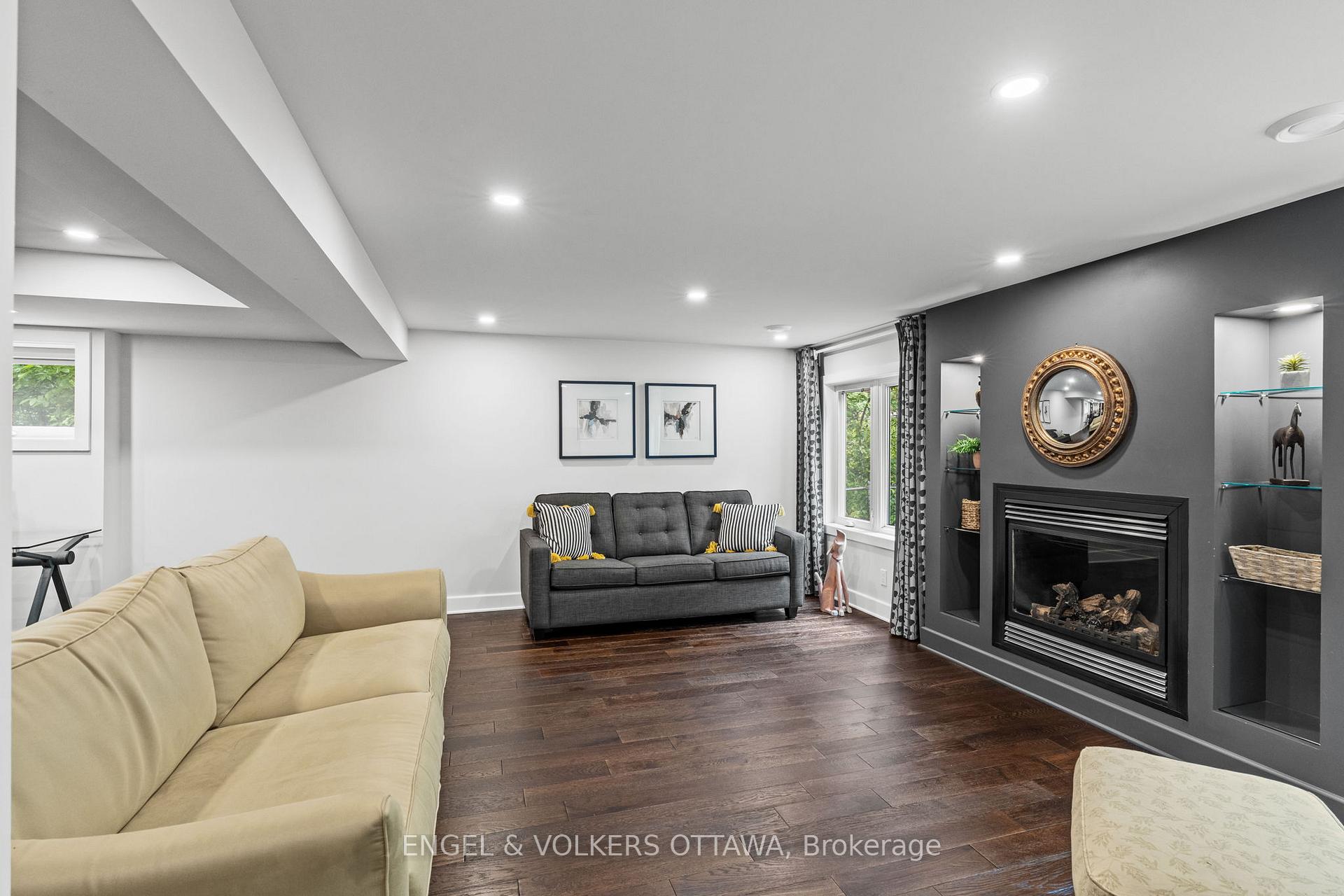 Photo 28 of 12 Hackett Street, Ottawa, Hunt Club Woods — HOMEH