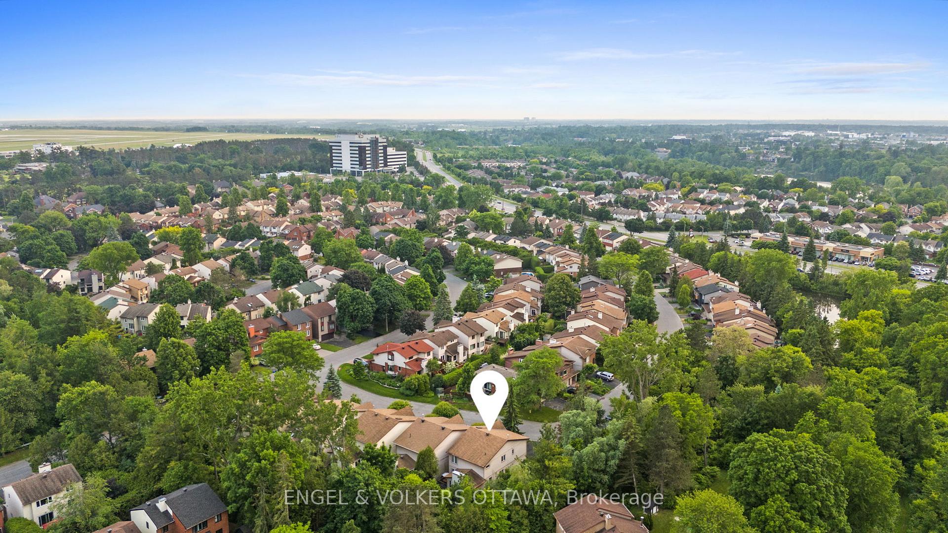 Photo 38 of 12 Hackett Street, Ottawa, Hunt Club Woods — HOMEH