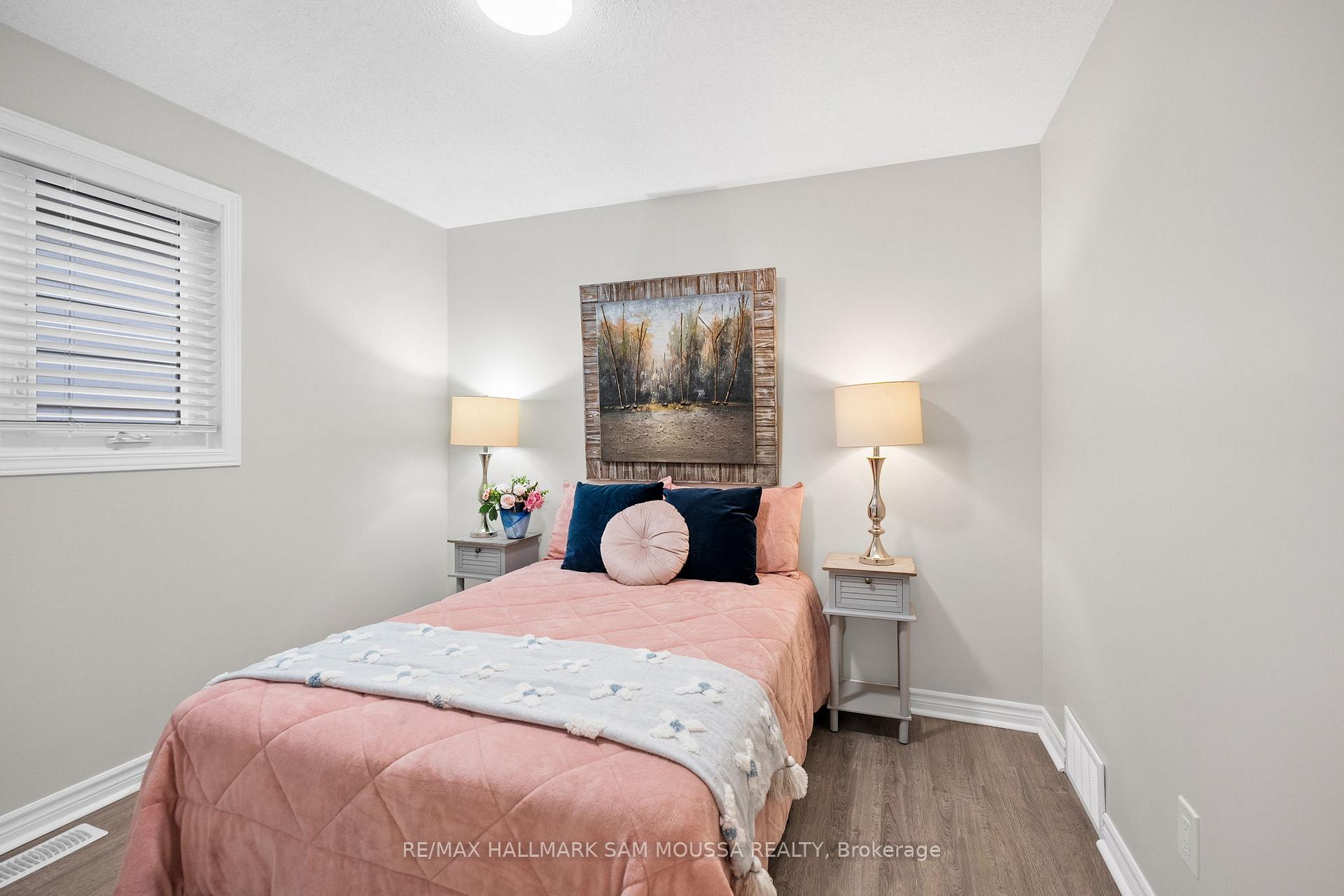 Photo 29 of 18 Manju Street, Ottawa, Hunt Club Park — HOMEH