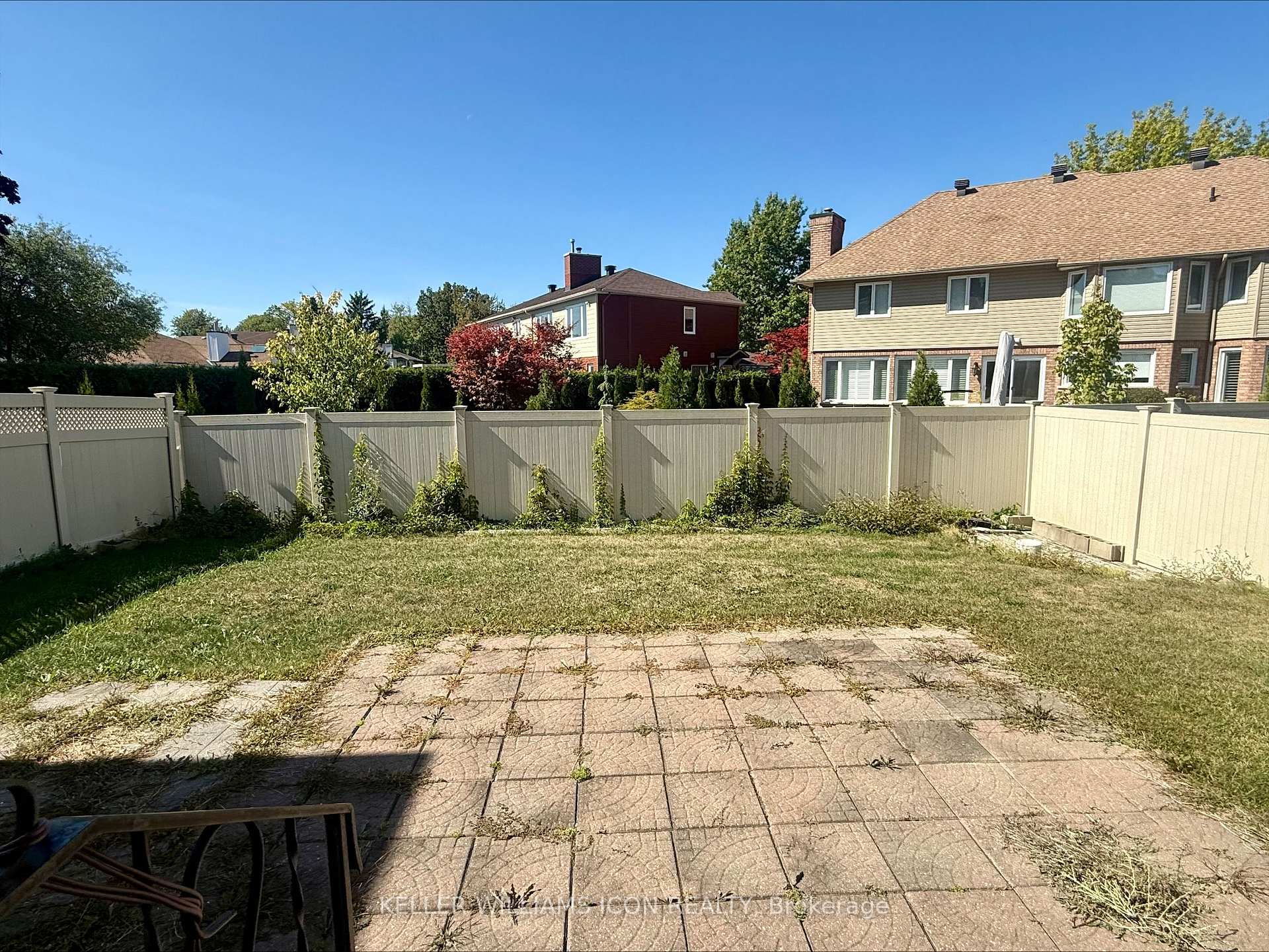 Photo 15 of 1581 Blohm Drive, Ottawa, Hunt Club Park — HOMEH