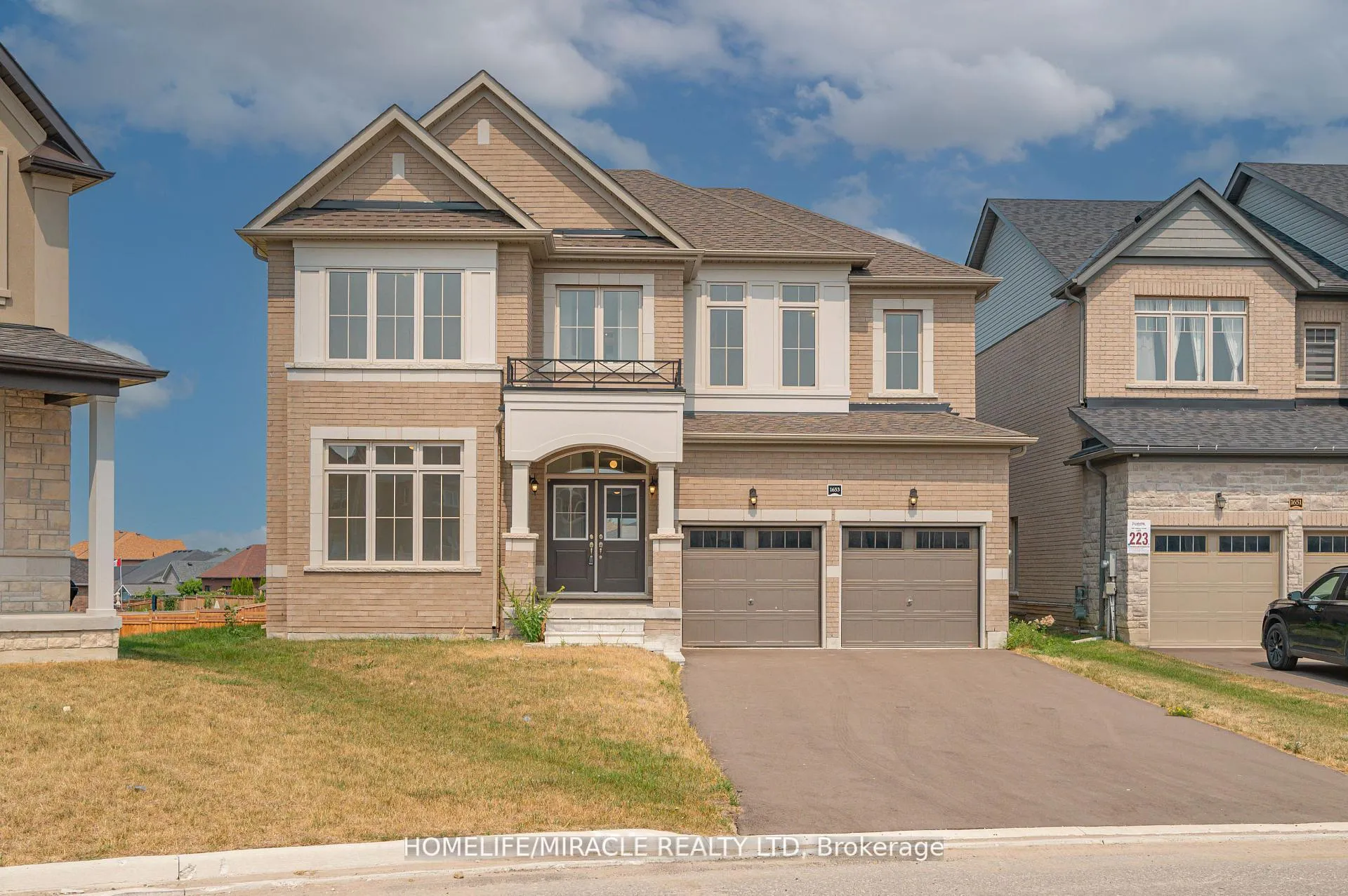 Front of 1653 Corsal Court