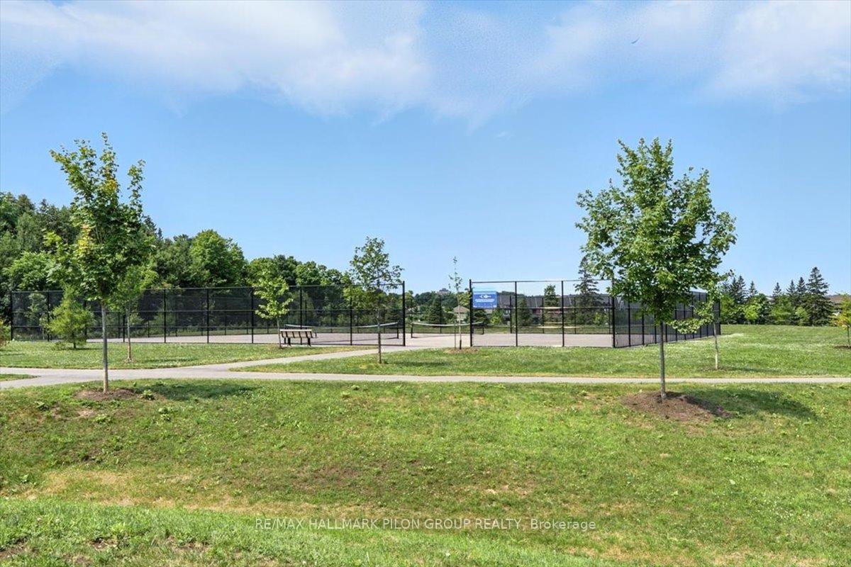Photo 14 of 233 Squadron Crescent, Ottawa, CFB Rockcliffe and Area — HOMEH