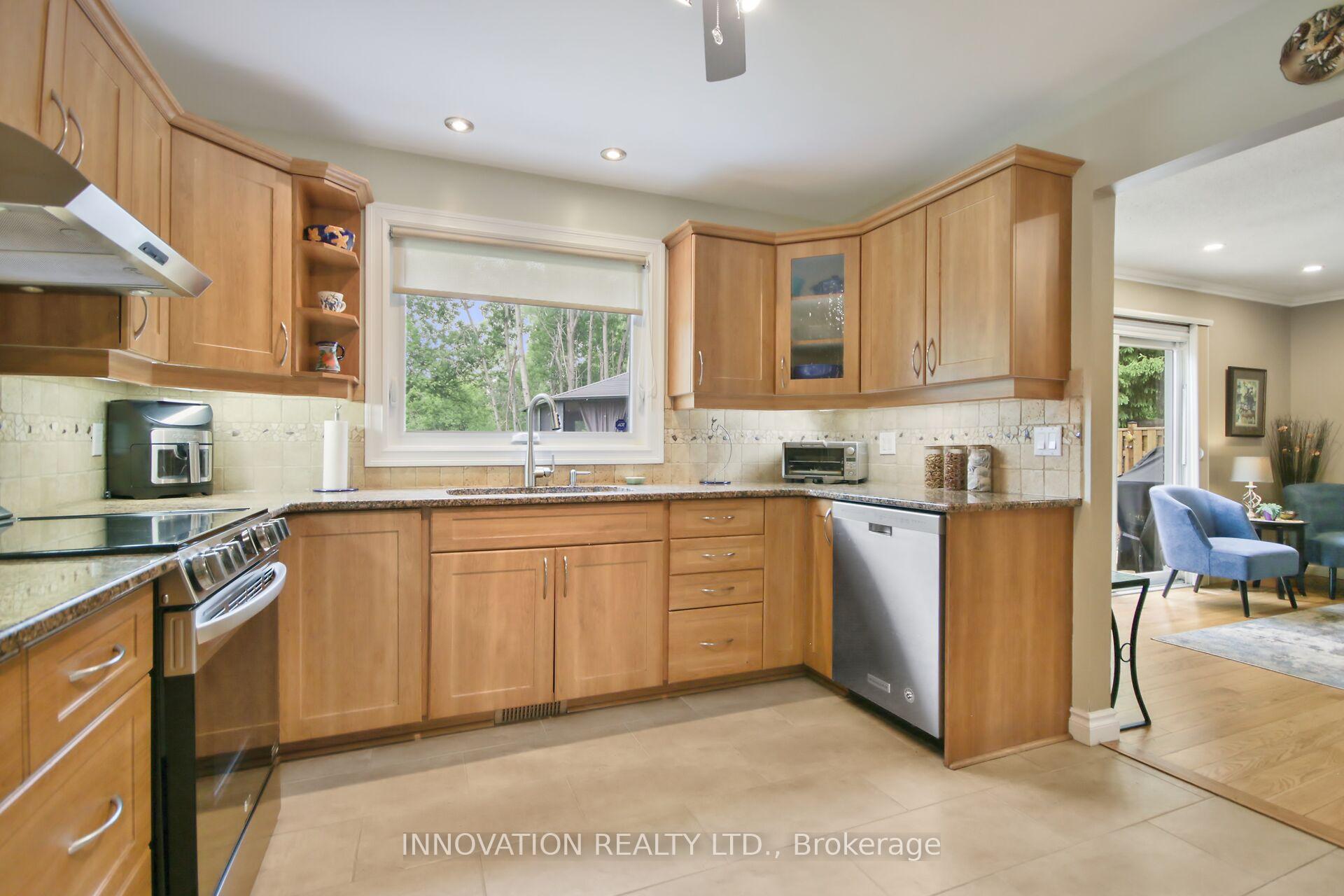 Photo 16 of 955 Plante Drive, Ottawa, Hunt Club/Western Community — HOMEH