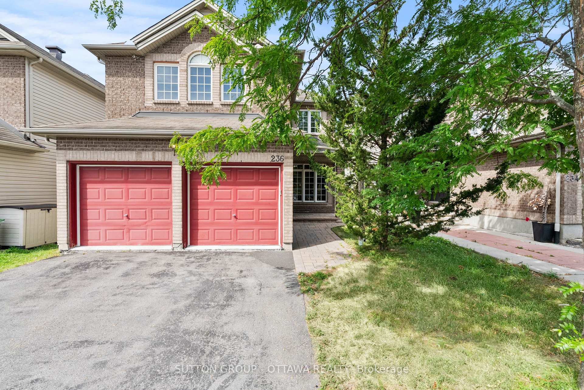 Photo 1 of 236 Colbert Crescent, Ottawa, Ridgemont — HOMEH