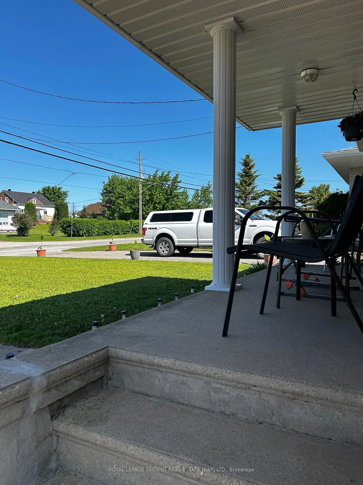 Photo 4 of 14 Brunelle Road S, Kapuskasing — HOMEH