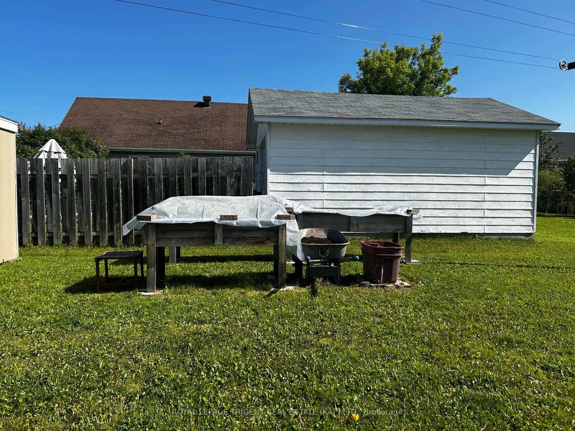Photo 20 of 14 Brunelle Road S, Kapuskasing — HOMEH
