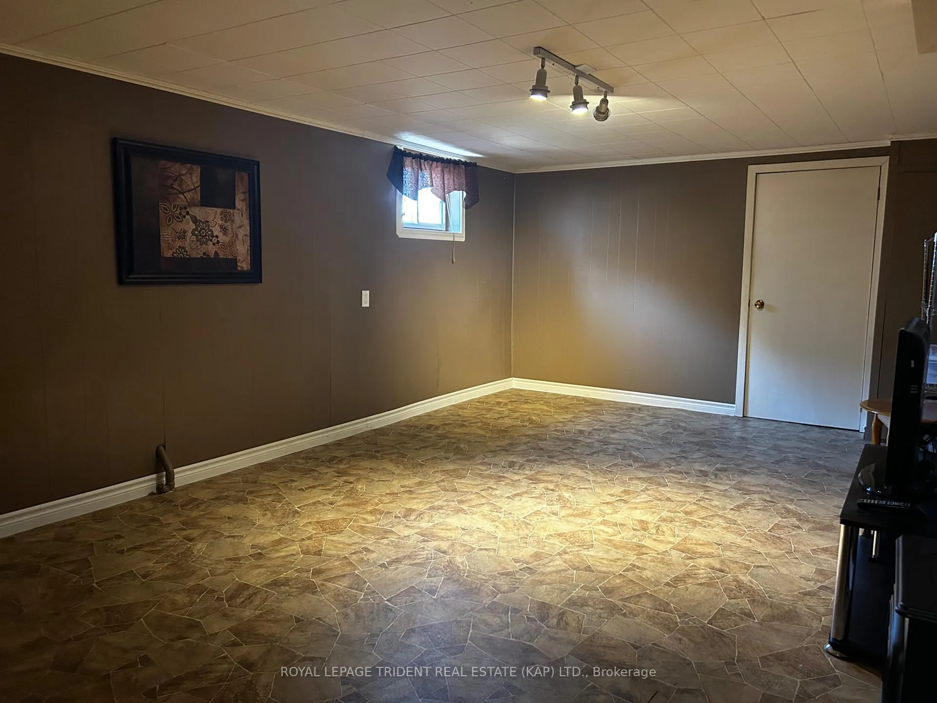 Photo 45 of 14 Brunelle Road S, Kapuskasing — HOMEH