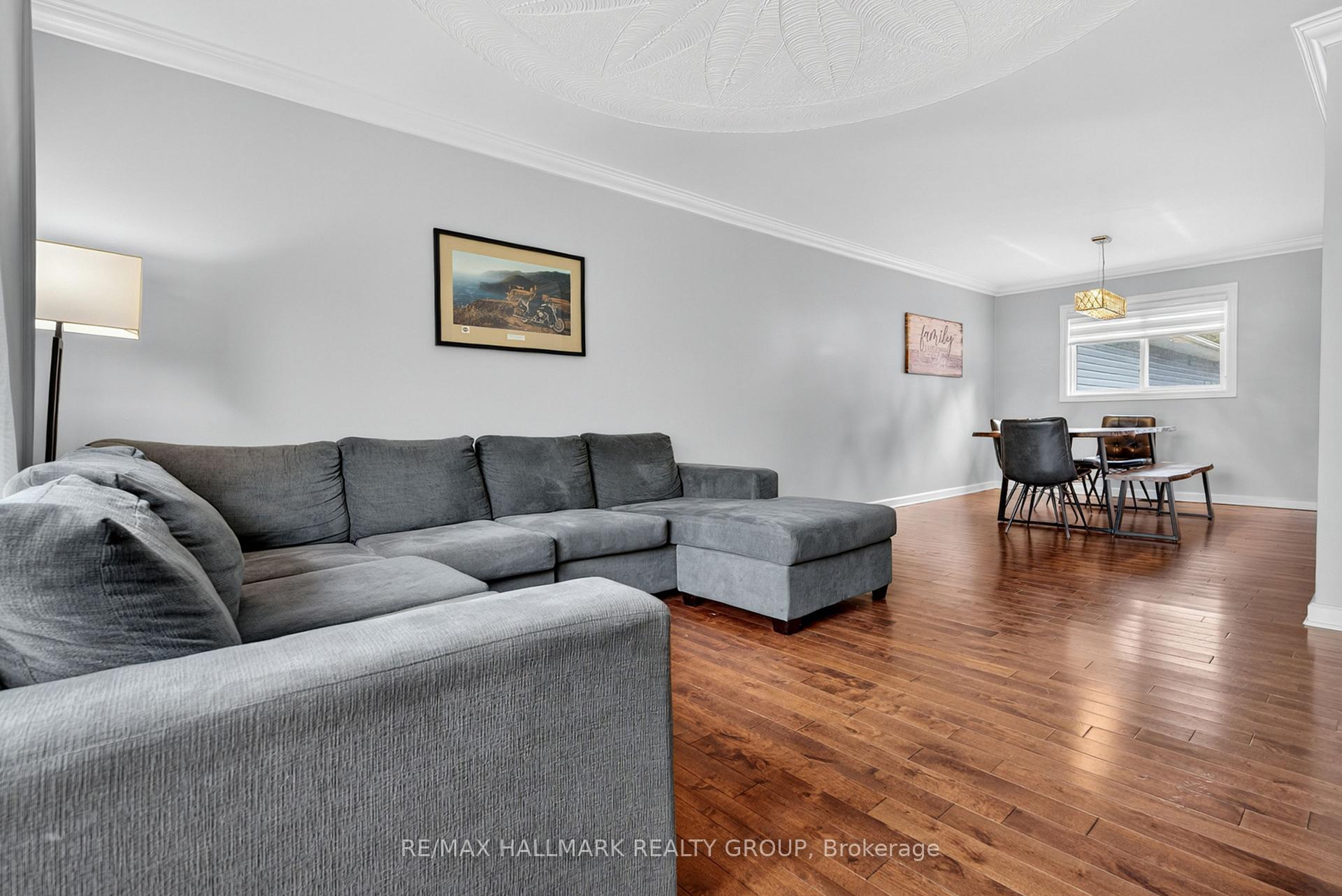 Photo 6 of 3740 Louiseize Road, Ottawa, Leitrim — HOMEH