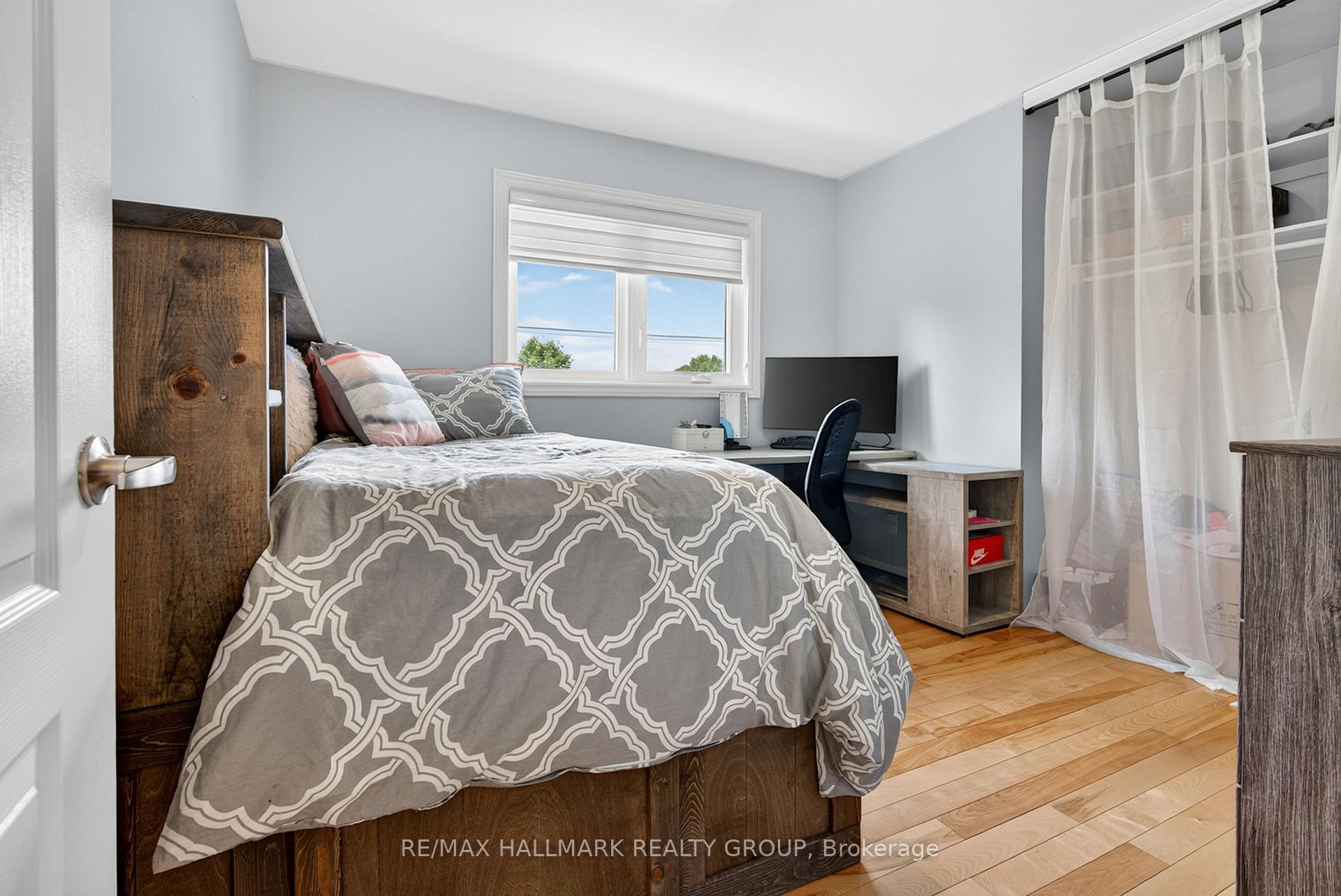 Photo 16 of 3740 Louiseize Road, Ottawa, Leitrim — HOMEH