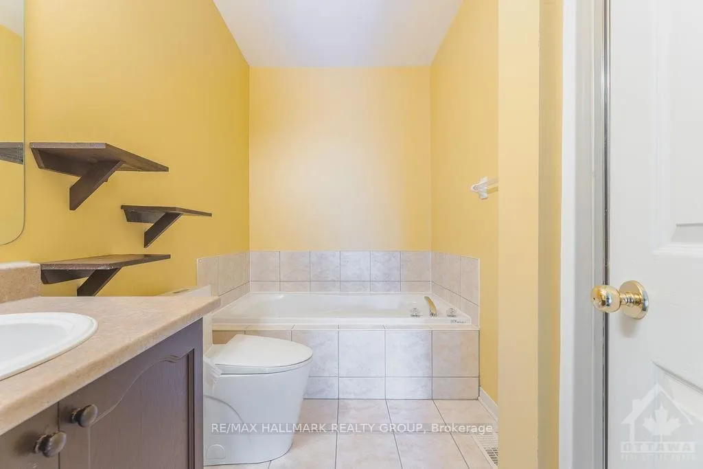 Photo 8 of 104 Bartlett, Ottawa, Hunt Club/Western Community — HOMEH