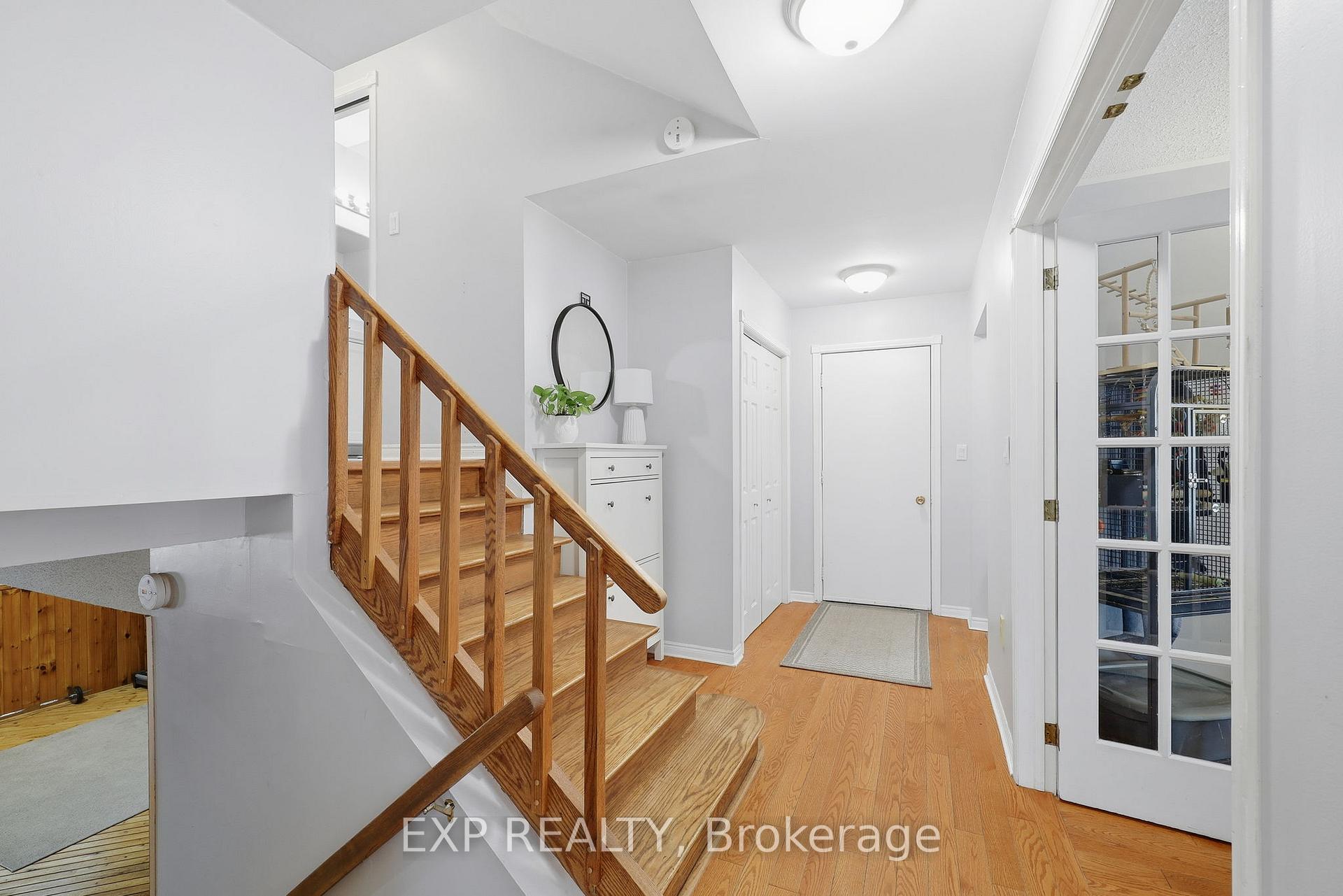 Photo 9 of 125 Gibson Crescent, Lucan Biddulph, Lucan — HOMEH