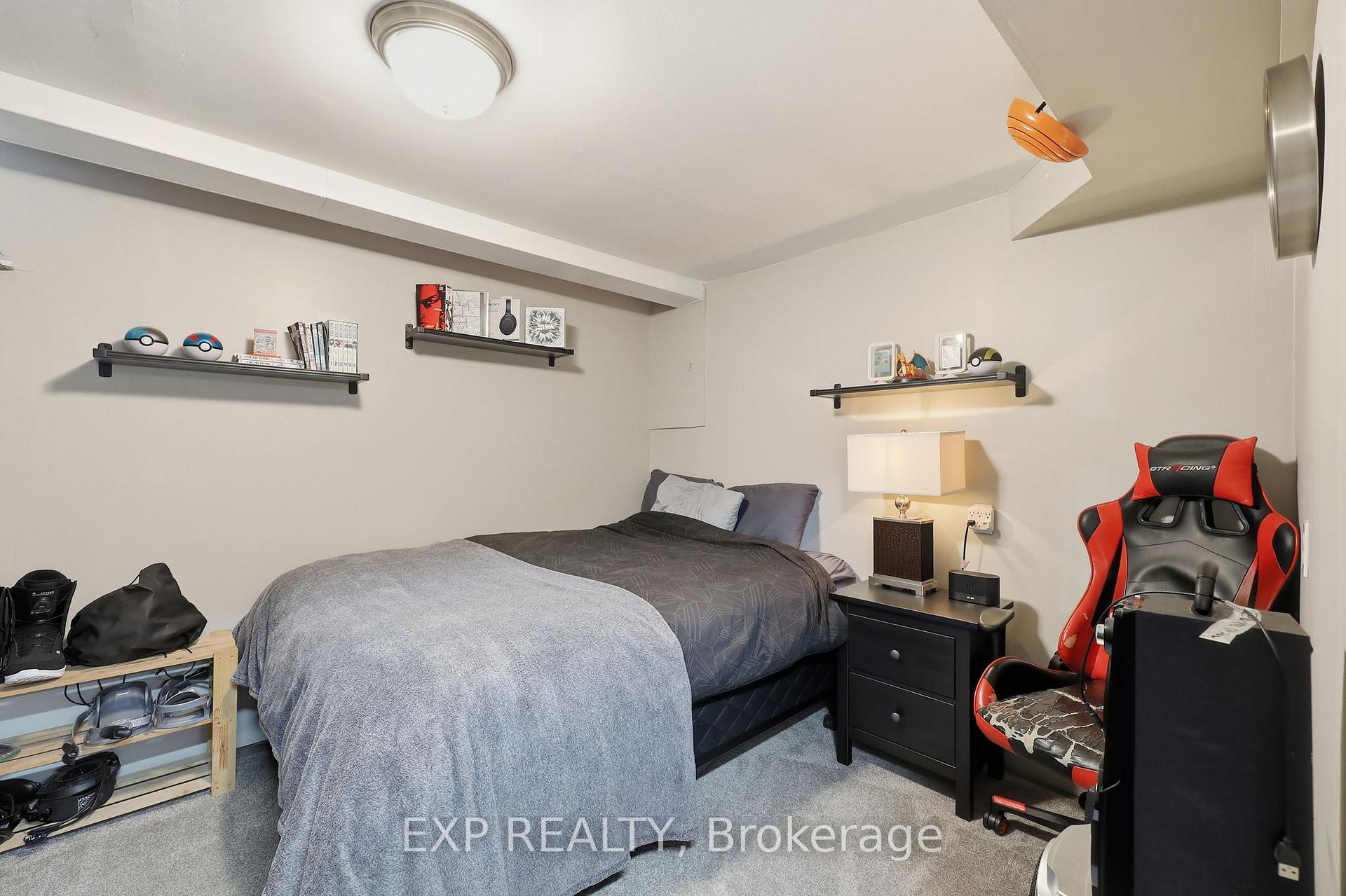 Photo 35 of 125 Gibson Crescent, Lucan Biddulph, Lucan — HOMEH