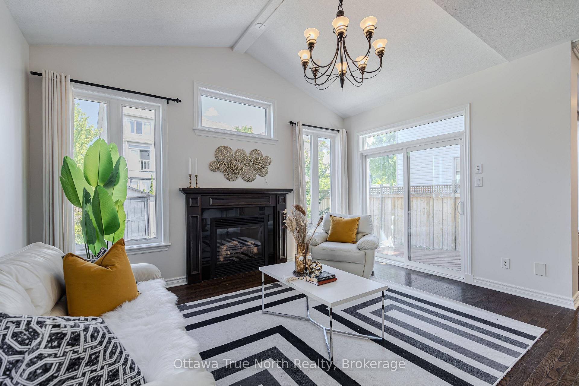 Photo 15 of 218 Keyrock Drive, Ottawa, Kanata - Kanata Lakes/Heritage Hills — HOMEH