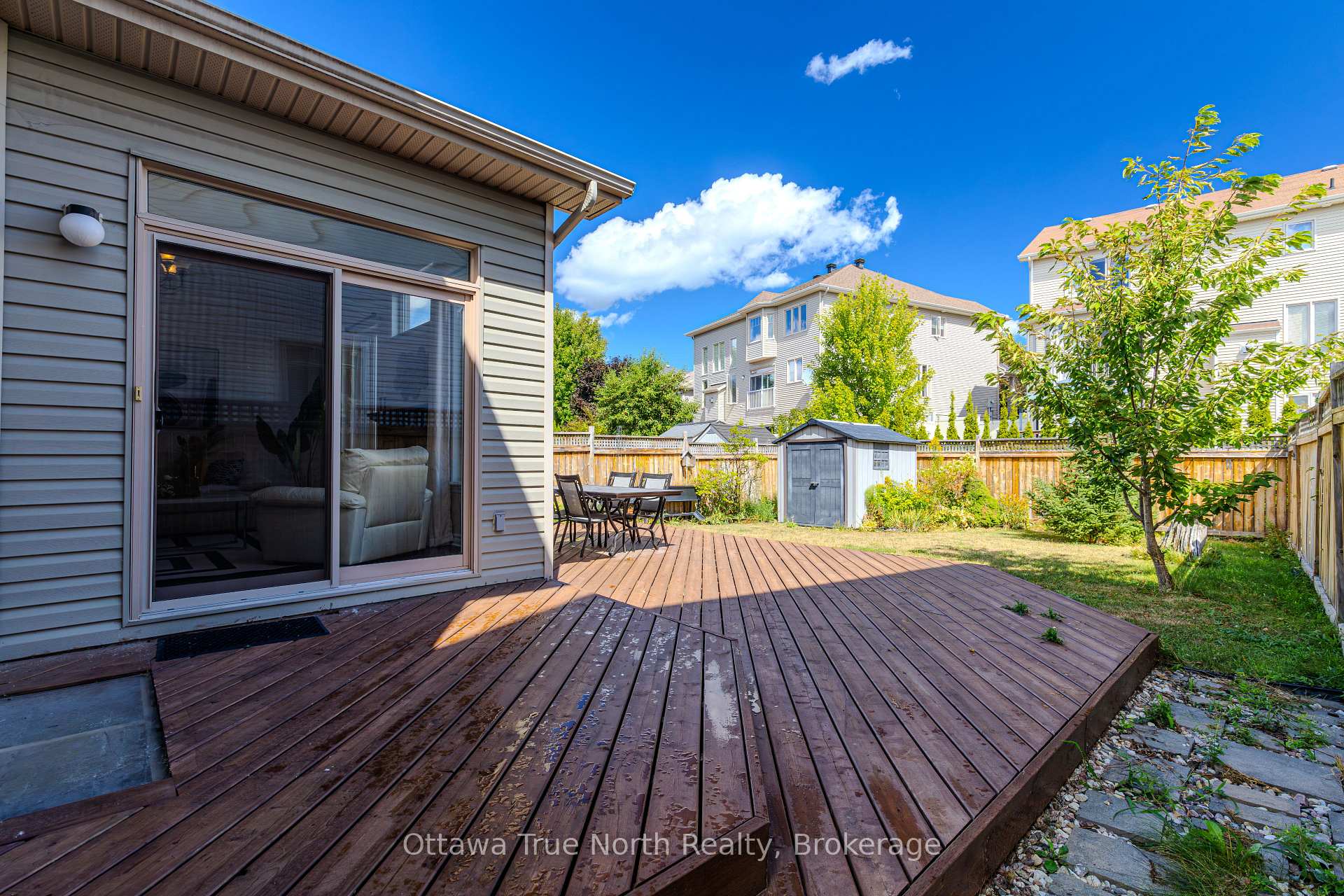 Photo 35 of 218 Keyrock Drive, Ottawa, Kanata - Kanata Lakes/Heritage Hills — HOMEH