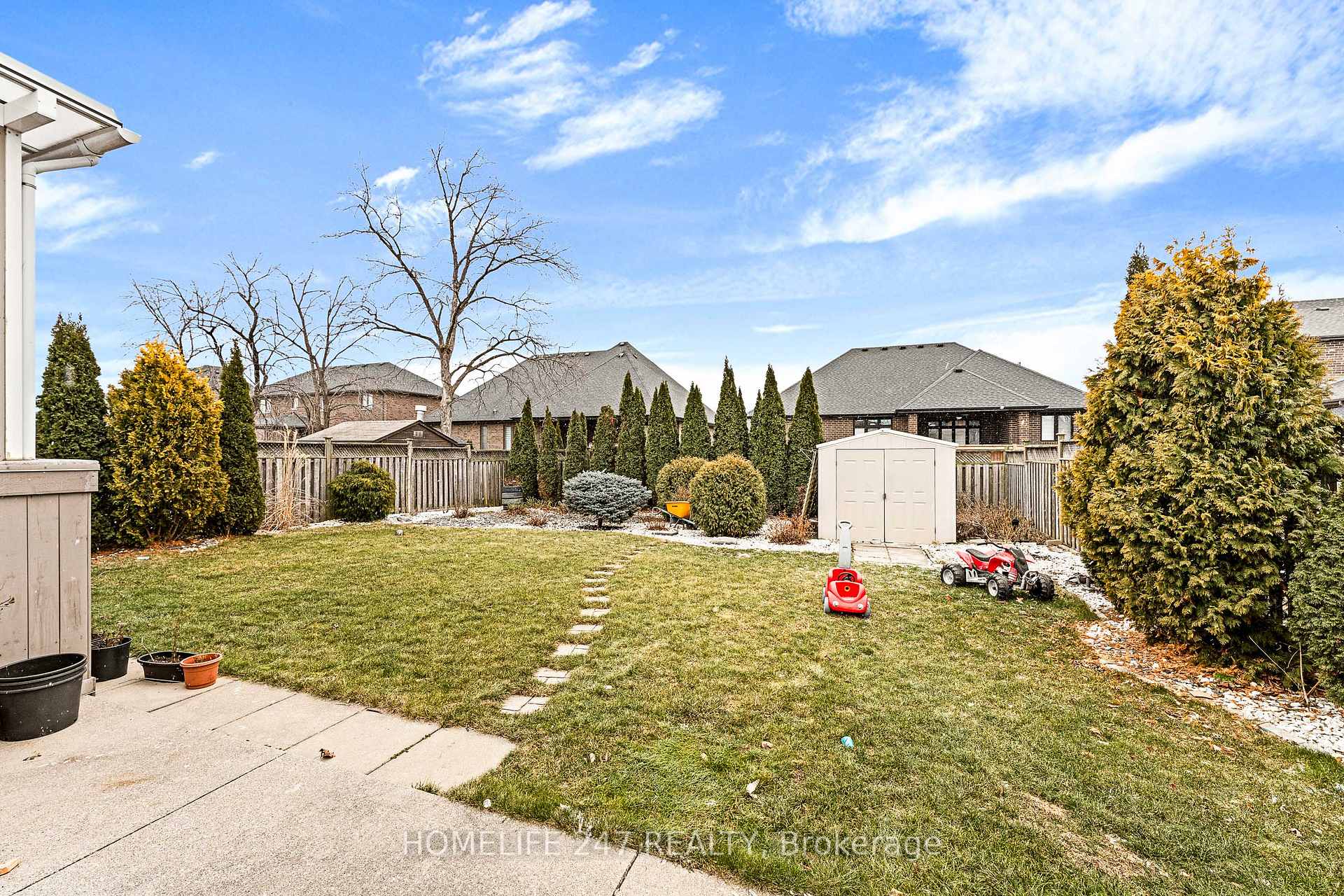 Photo 5 of 1119 Monarch Meadows Drive, Lakeshore, Emeryville — HOMEH