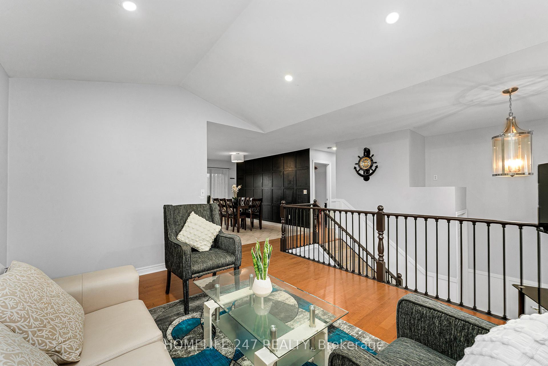 Photo 13 of 1119 Monarch Meadows Drive, Lakeshore, Emeryville — HOMEH