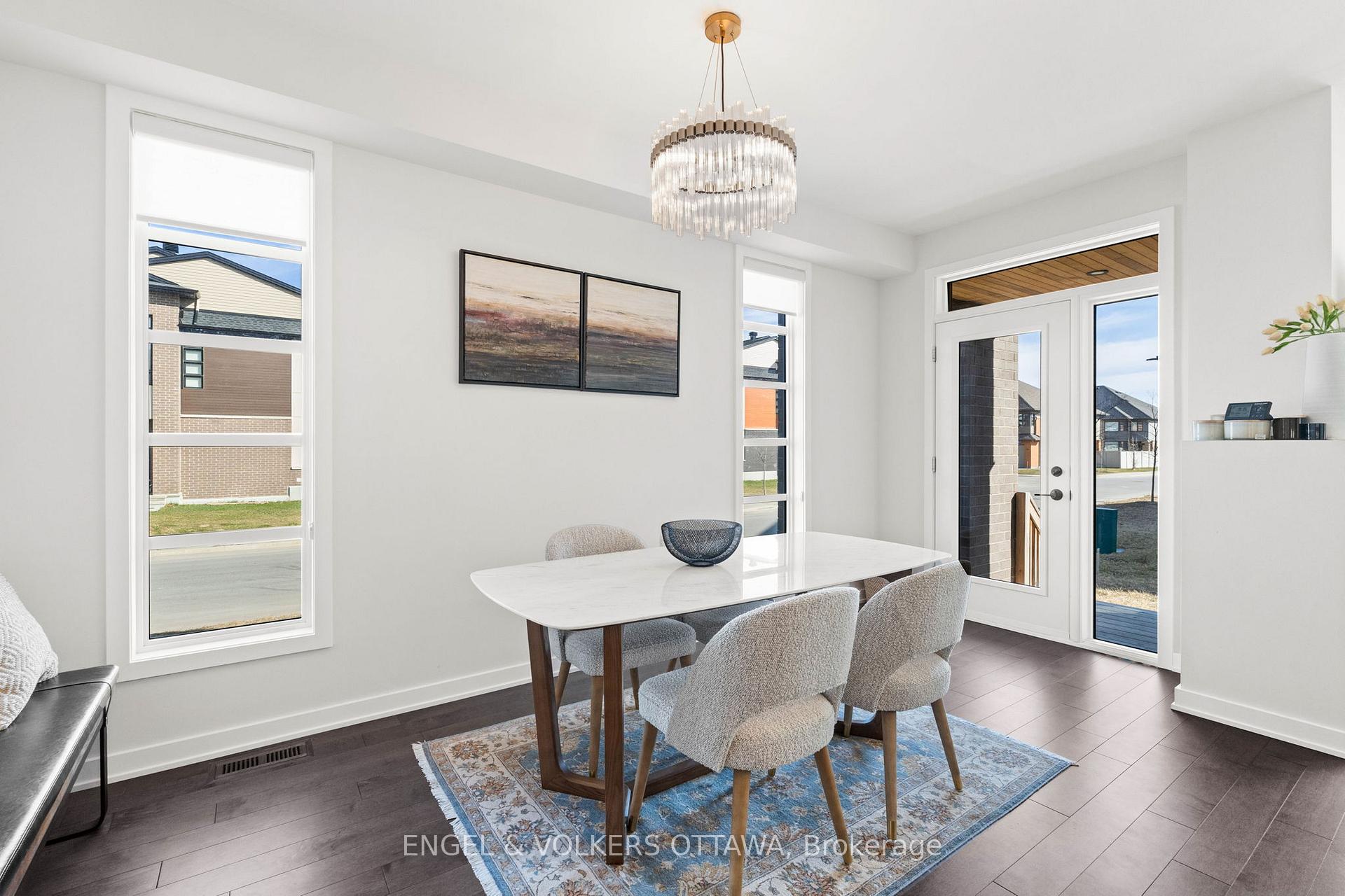 Photo 12 of 438 Trident Mews, Ottawa, Leitrim — HOMEH