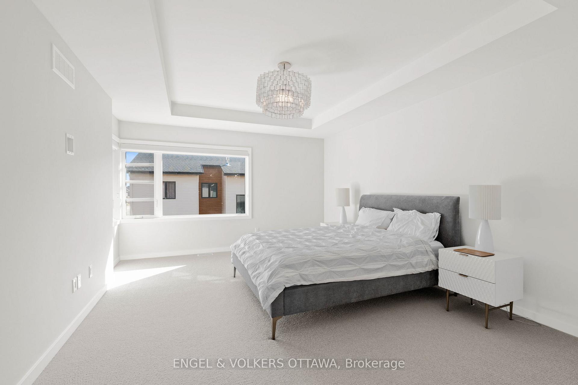 Photo 15 of 438 Trident Mews, Ottawa, Leitrim — HOMEH