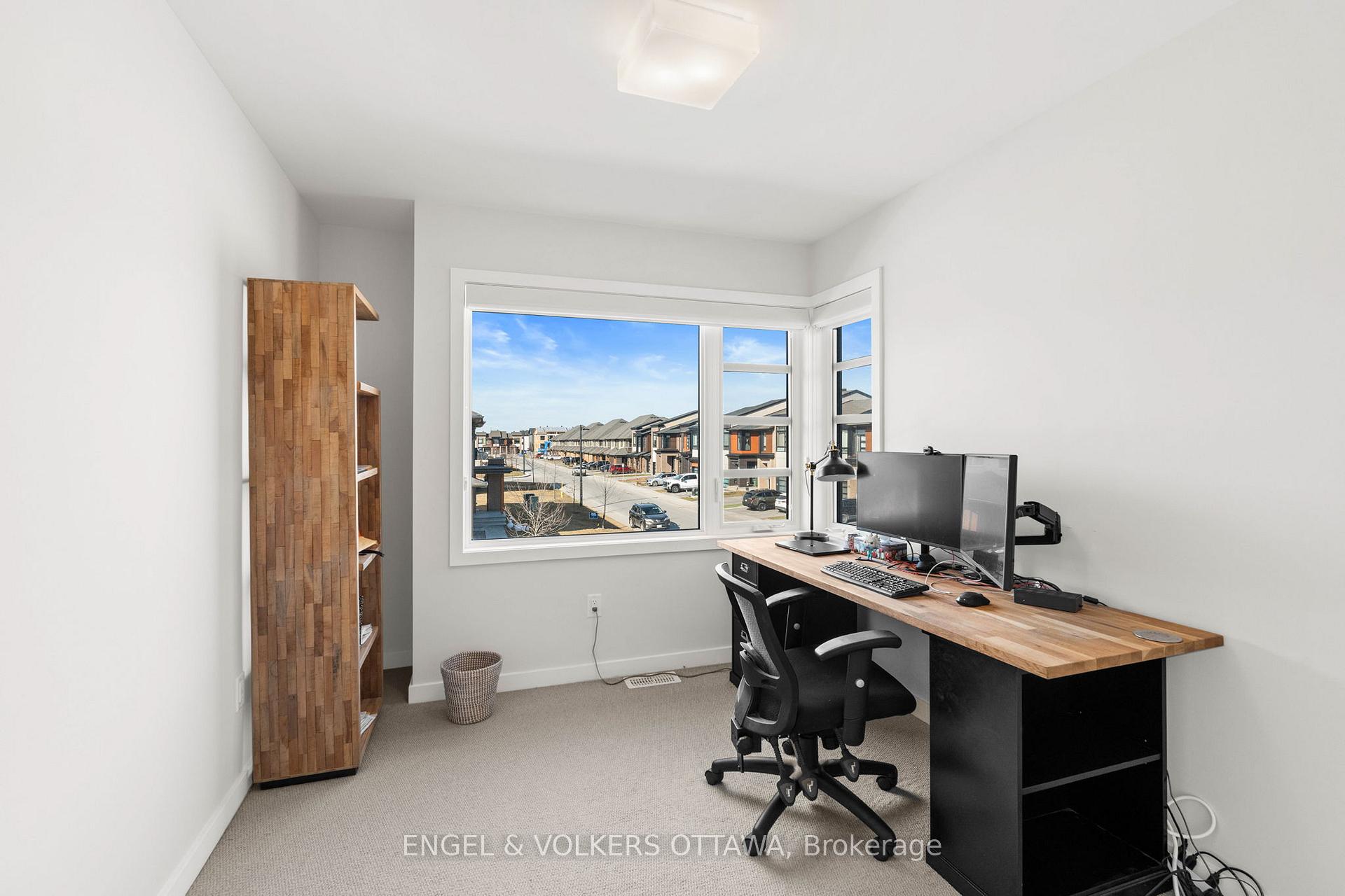 Photo 20 of 438 Trident Mews, Ottawa, Leitrim — HOMEH