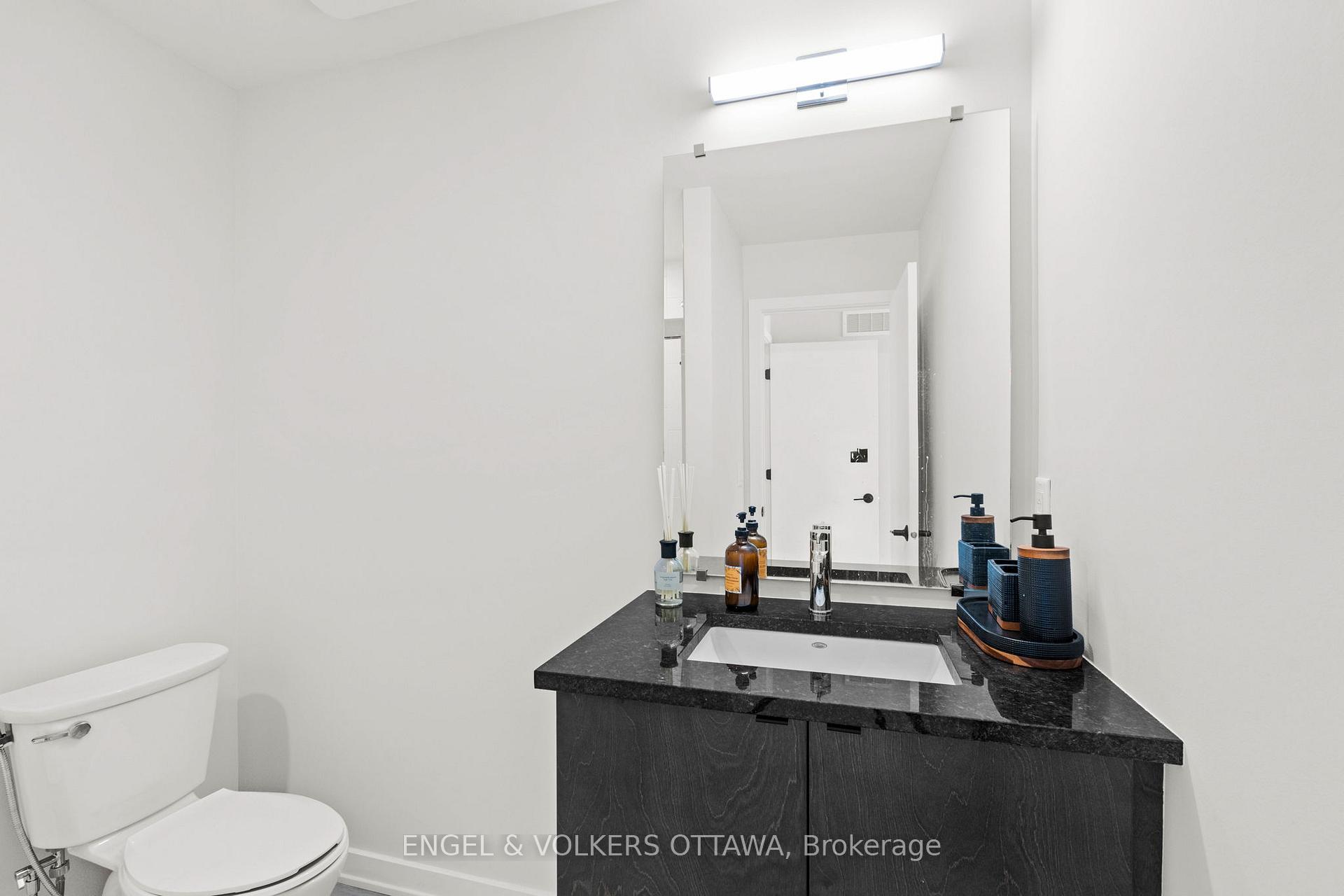 Photo 21 of 438 Trident Mews, Ottawa, Leitrim — HOMEH