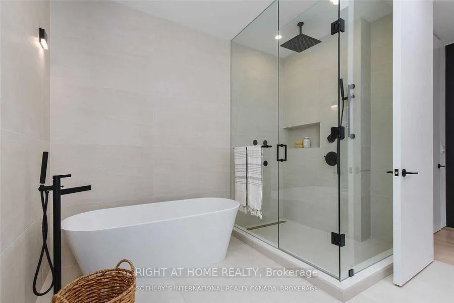 Photo 16 of 93 Meadowview Avenue, Markham, Grandview — HOMEH