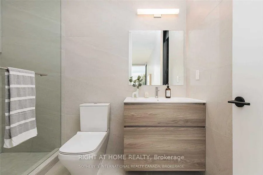Photo 17 of 93 Meadowview Avenue, Markham, Grandview — HOMEH