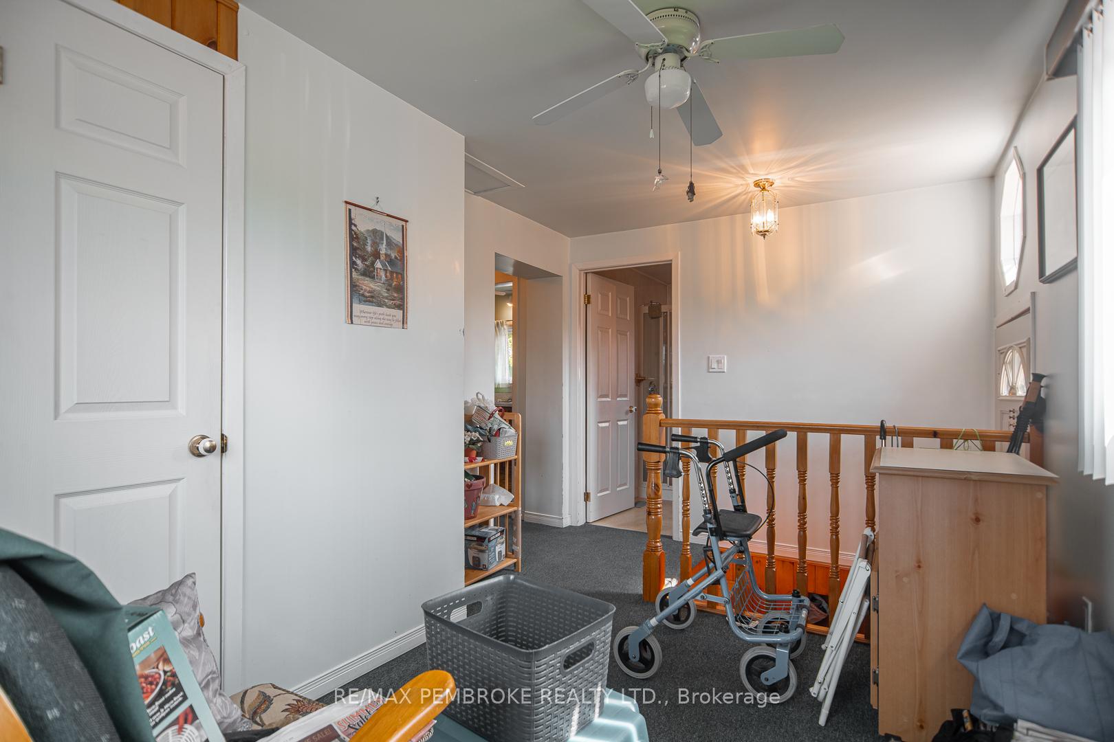 Photo 3 of 187 Sandy Beach Road, Laurentian Valley — HOMEH