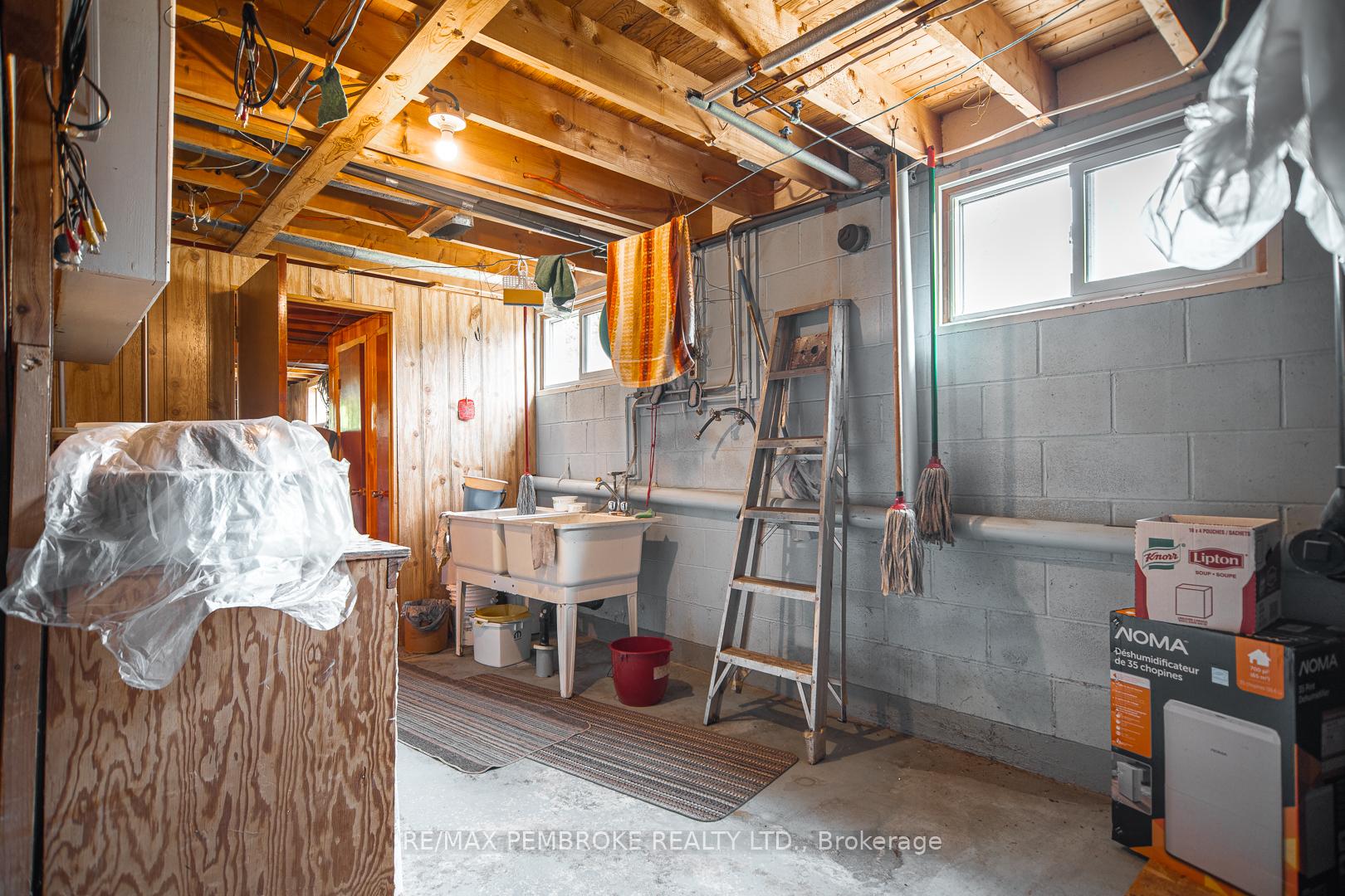 Photo 20 of 187 Sandy Beach Road, Laurentian Valley — HOMEH