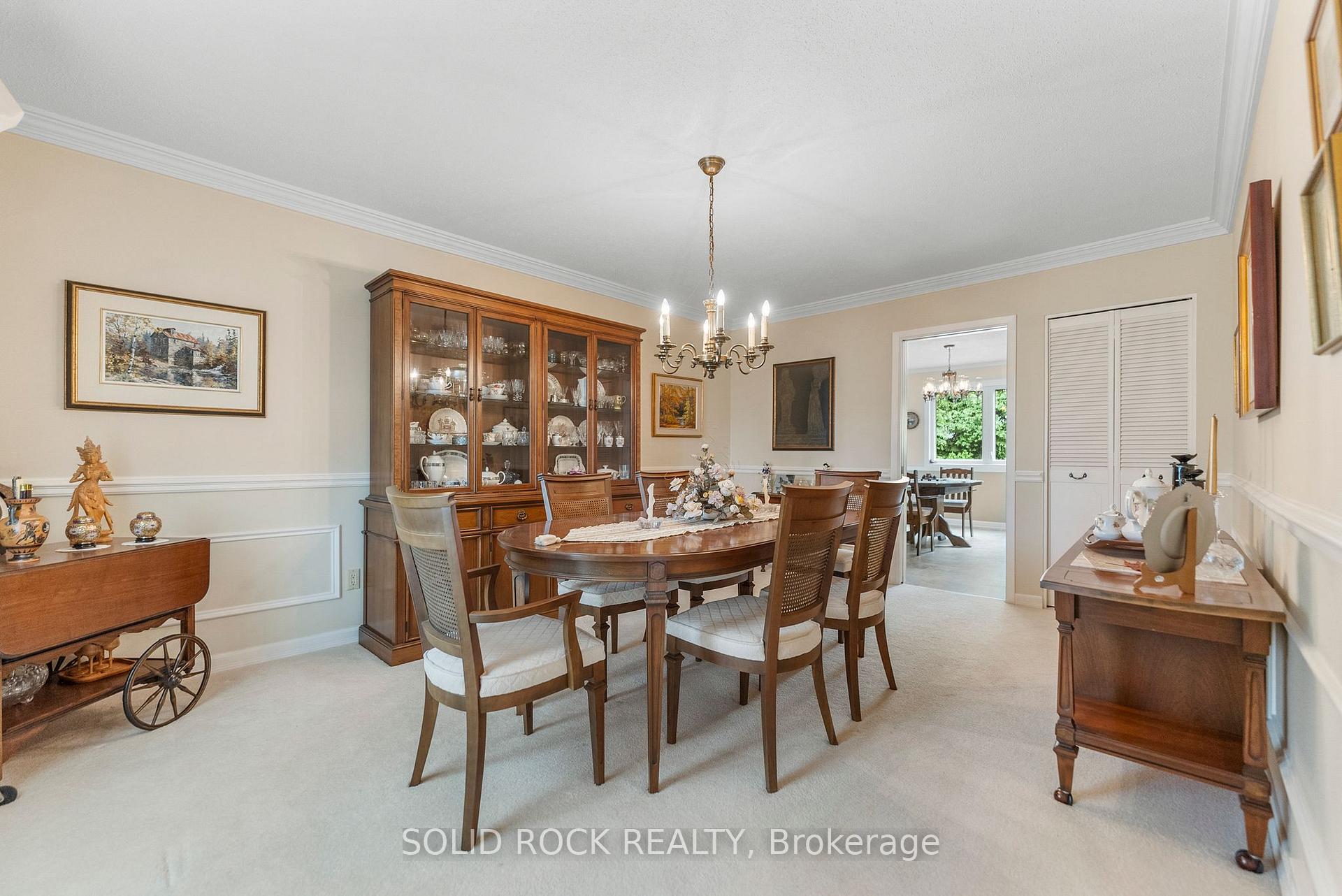 Photo 7 of 18 Royal Hunt Court, Ottawa, Hunt Club — HOMEH