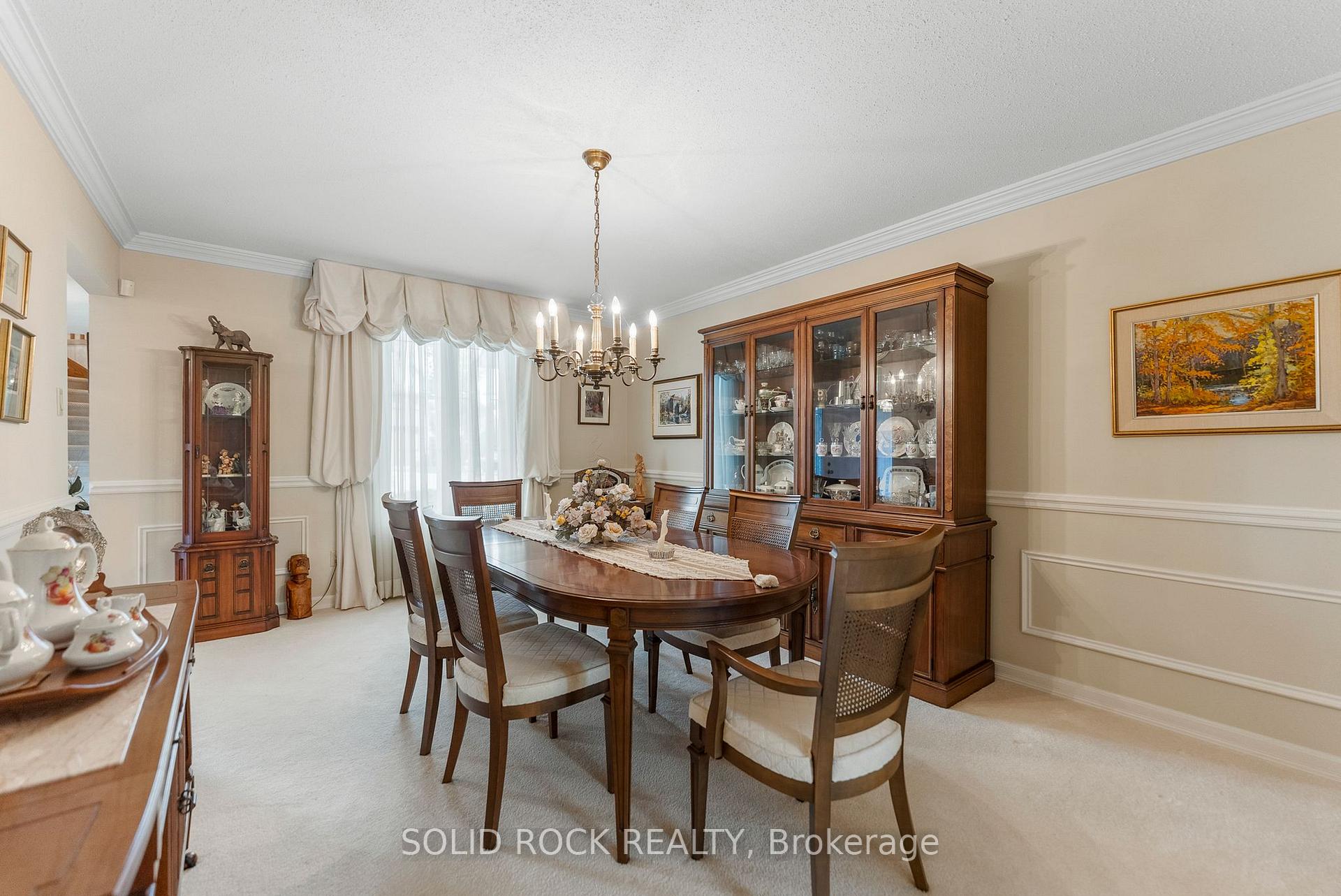 Photo 8 of 18 Royal Hunt Court, Ottawa, Hunt Club — HOMEH