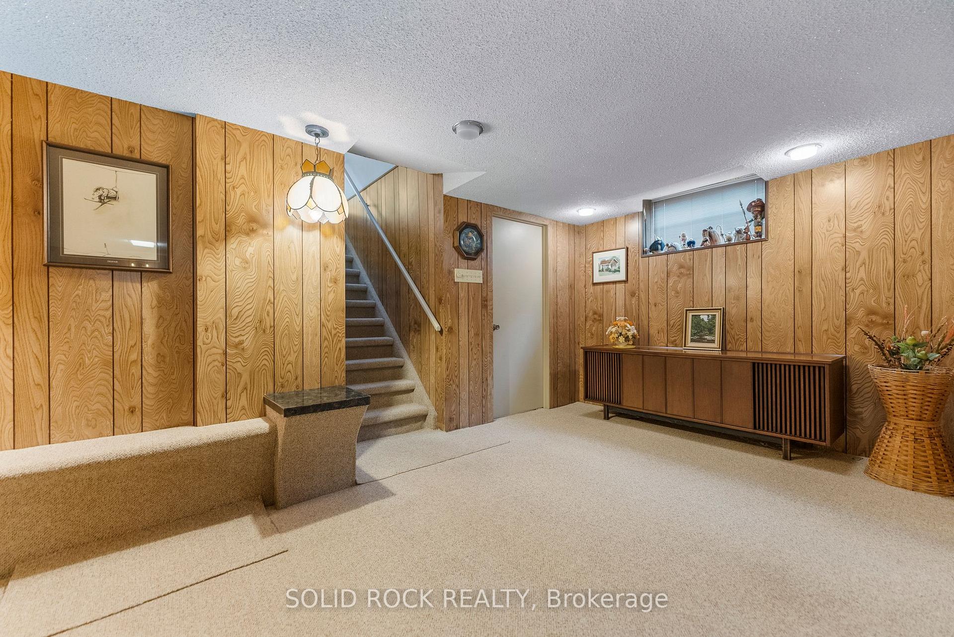 Photo 33 of 18 Royal Hunt Court, Ottawa, Hunt Club — HOMEH