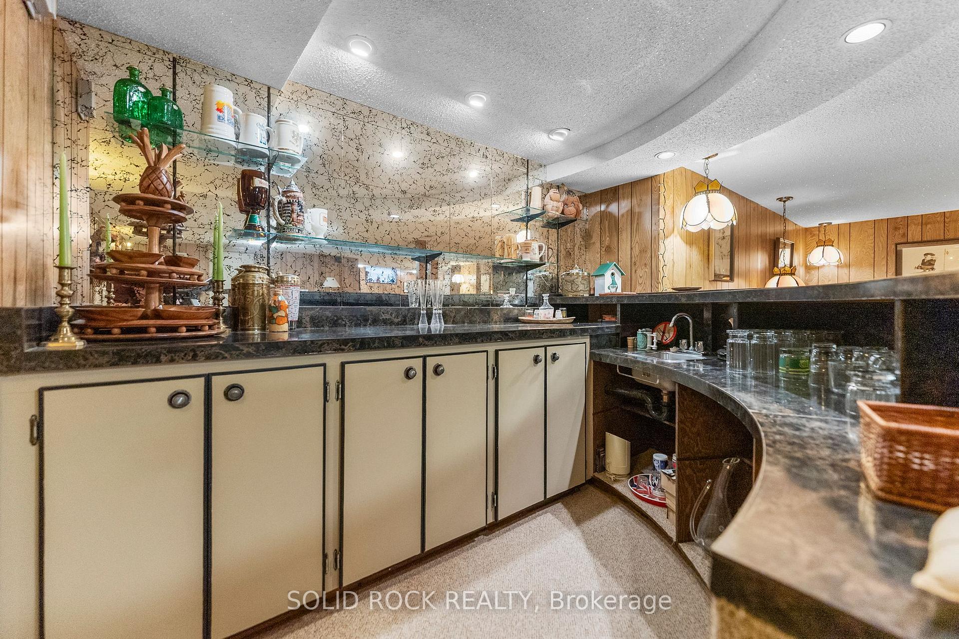 Photo 38 of 18 Royal Hunt Court, Ottawa, Hunt Club — HOMEH