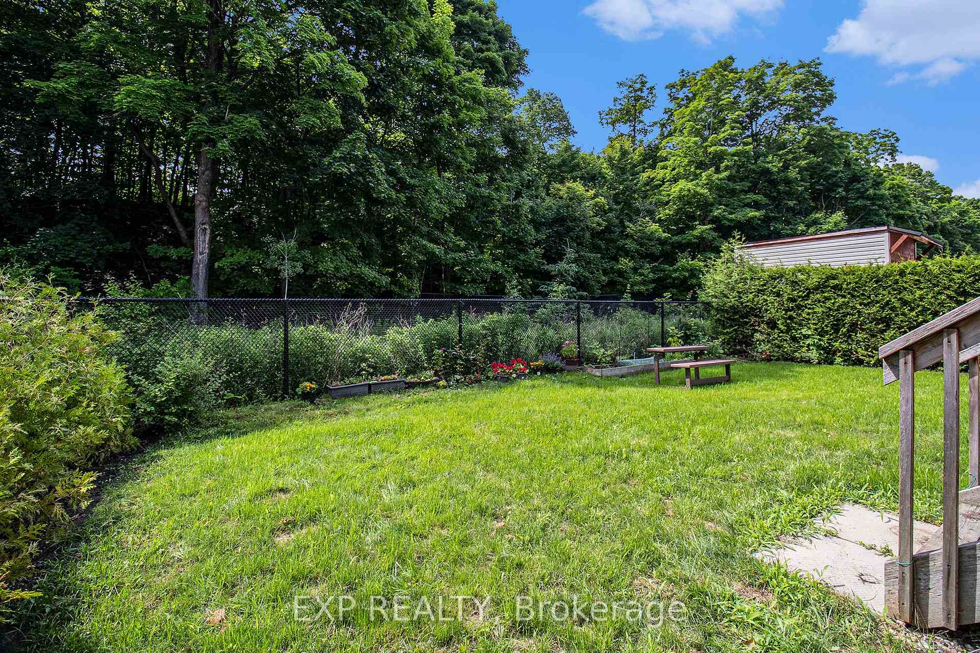 Photo 36 of 179 Avro Circle, Ottawa, CFB Rockcliffe and Area — HOMEH