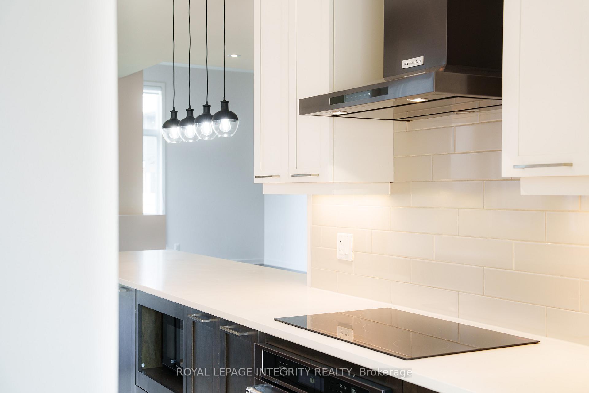 Photo 10 of 925 Islington Way, Ottawa, Leitrim — HOMEH