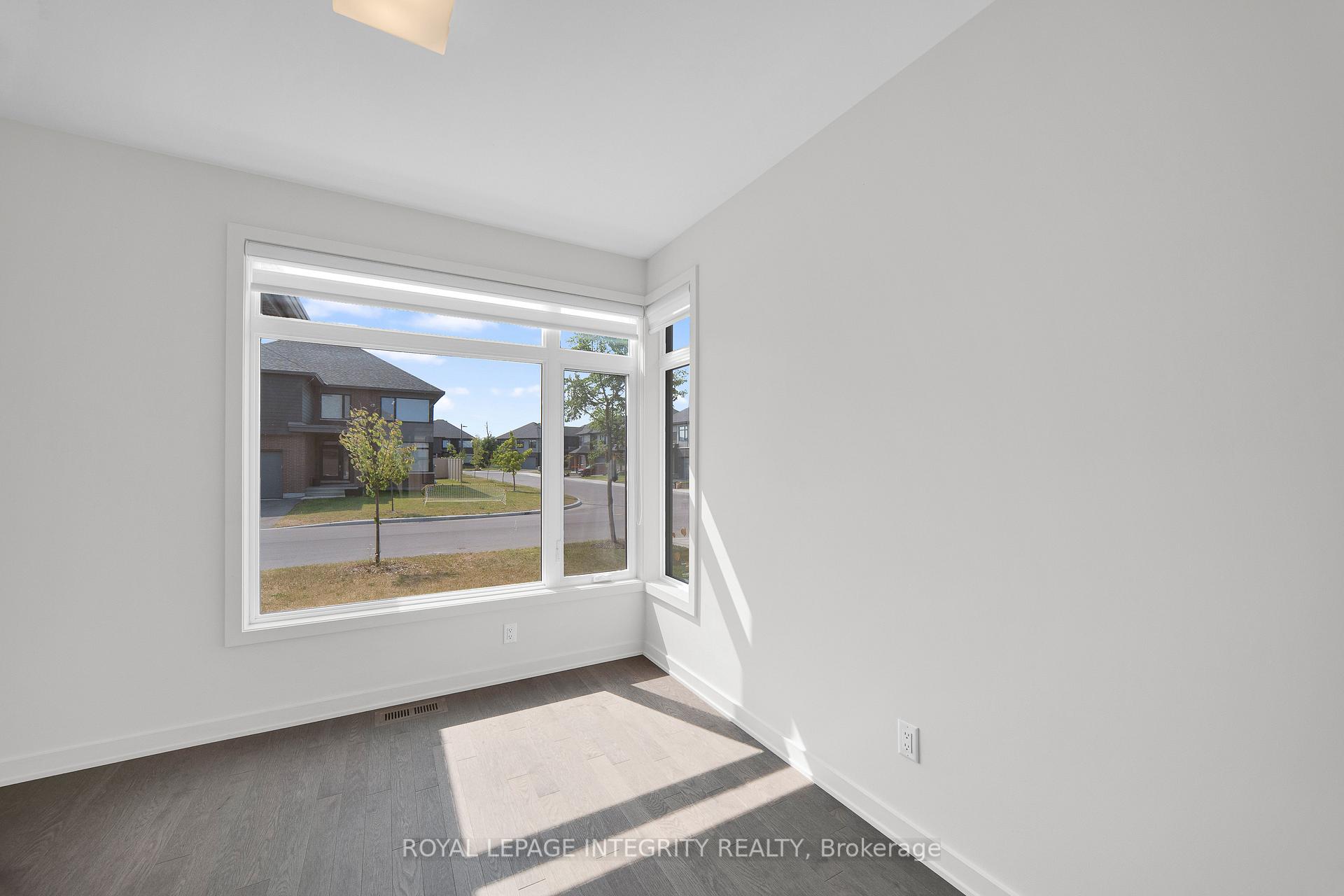 Photo 16 of 925 Islington Way, Ottawa, Leitrim — HOMEH