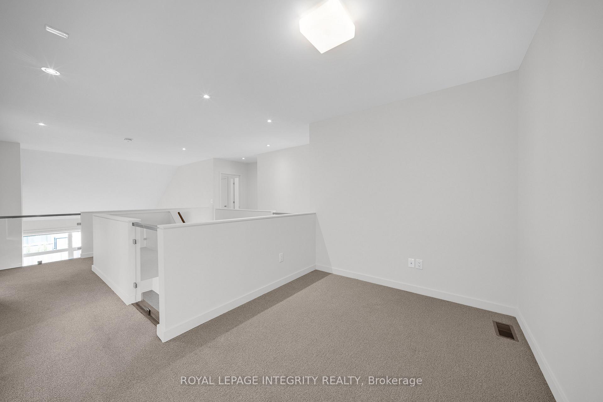Photo 31 of 925 Islington Way, Ottawa, Leitrim — HOMEH