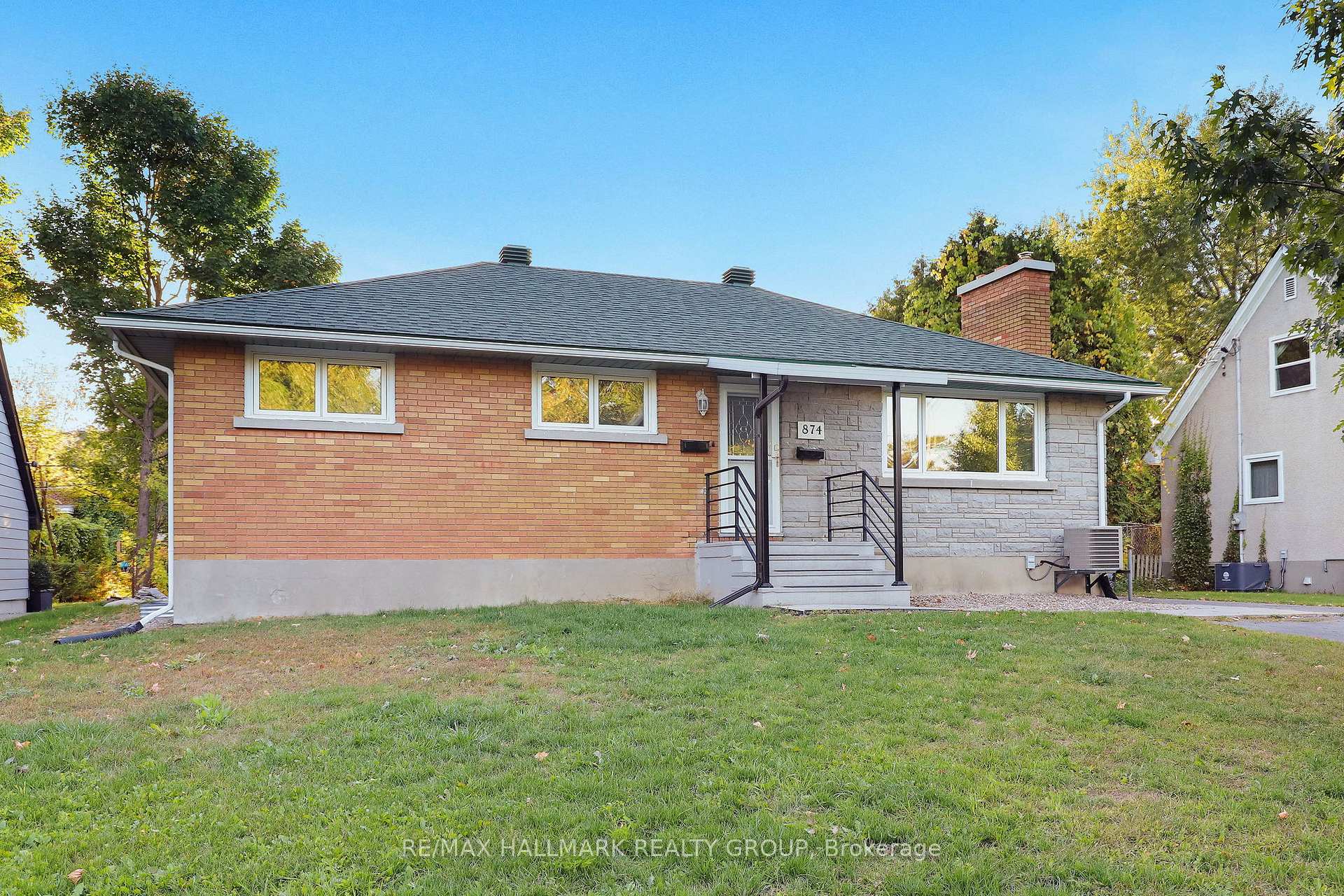 Photo 1 of Unit 1, 874 Rex Avenue, Ottawa, McKellar Heights — HOMEH