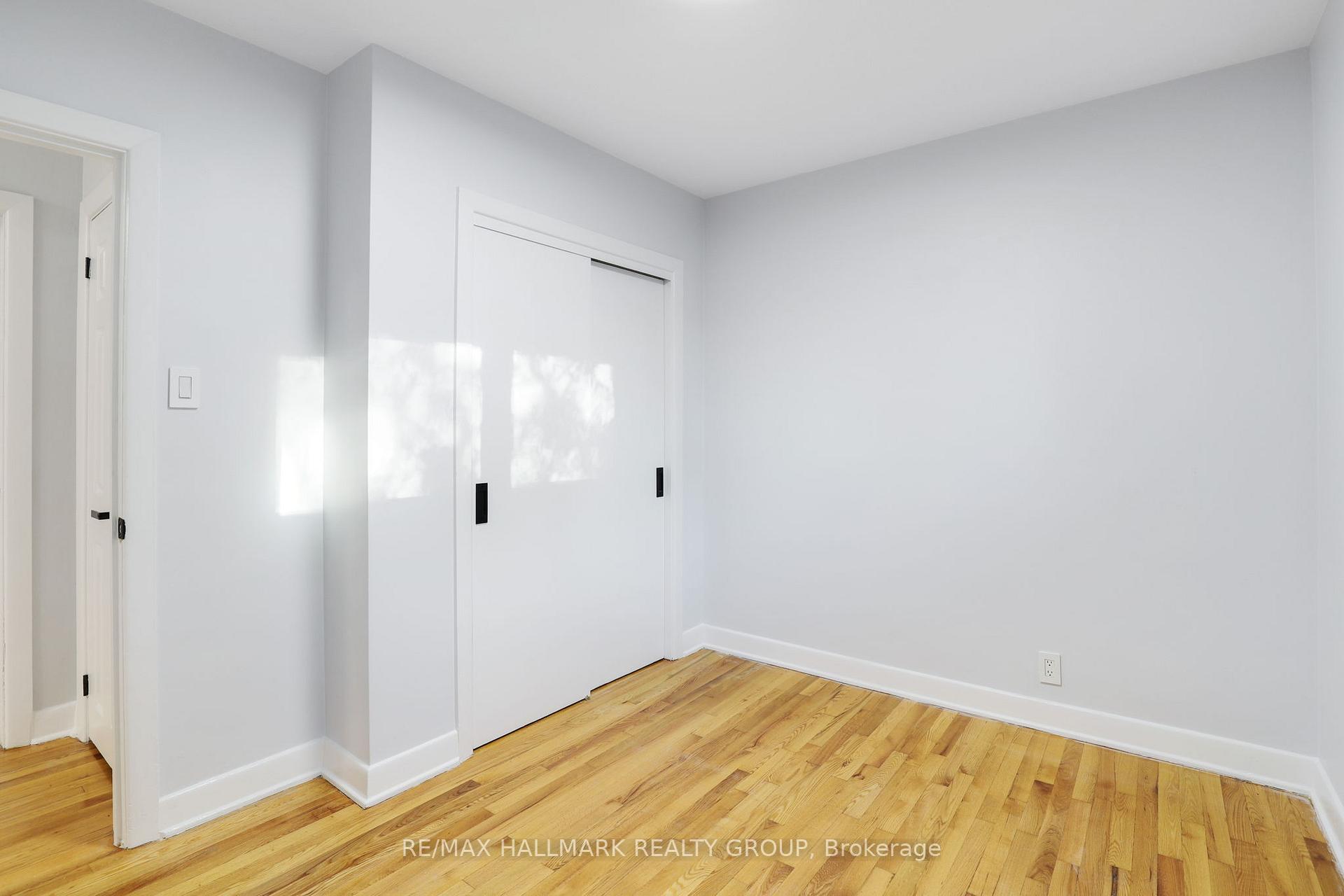 Photo 13 of Unit 1, 874 Rex Avenue, Ottawa, McKellar Heights — HOMEH