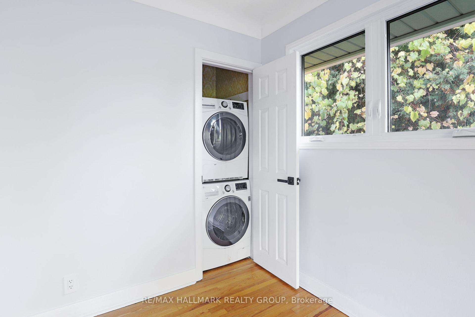Photo 14 of Unit 1, 874 Rex Avenue, Ottawa, McKellar Heights — HOMEH