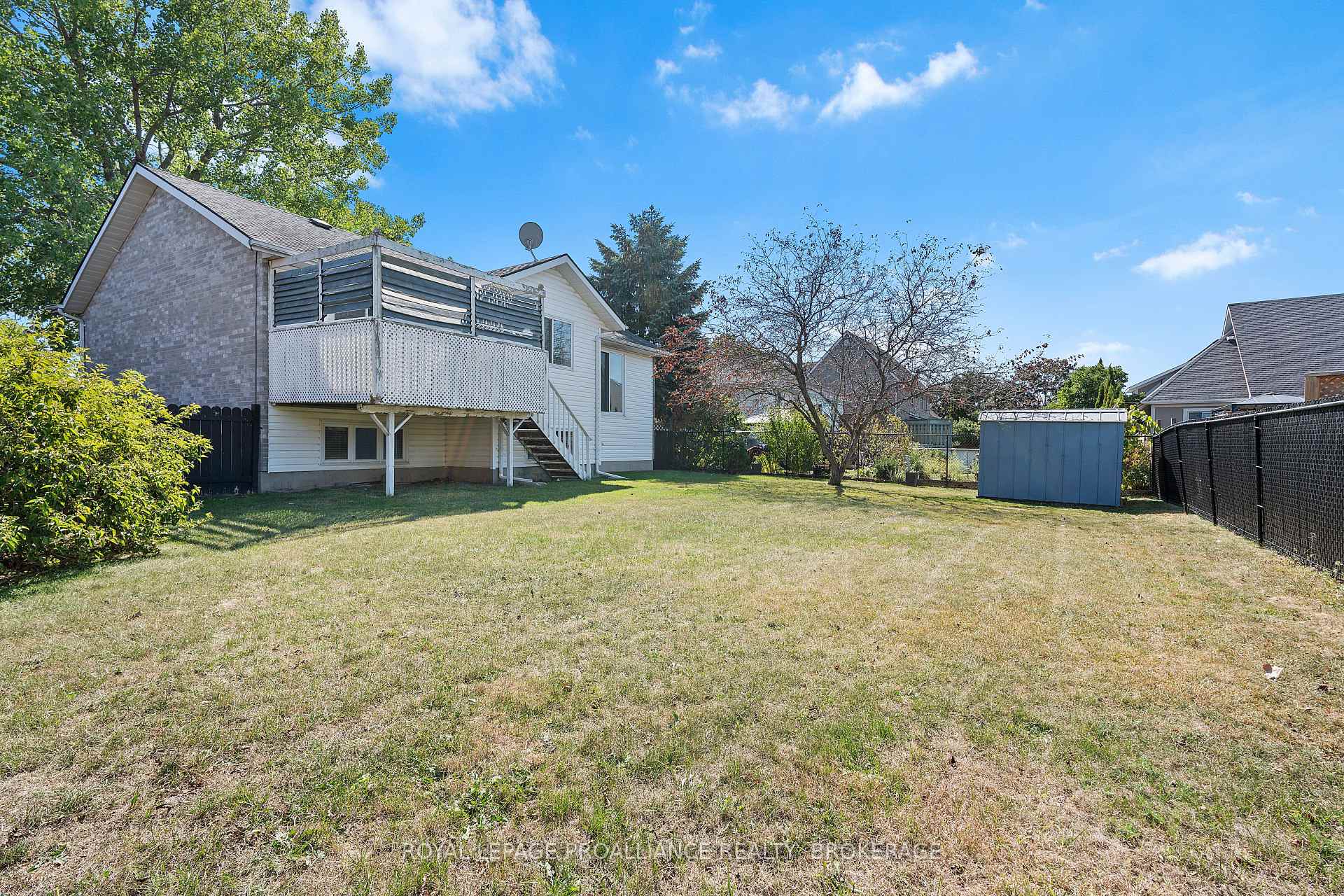 Photo 36 of 50 Davey Crescent, Loyalist, Amherstview — HOMEH