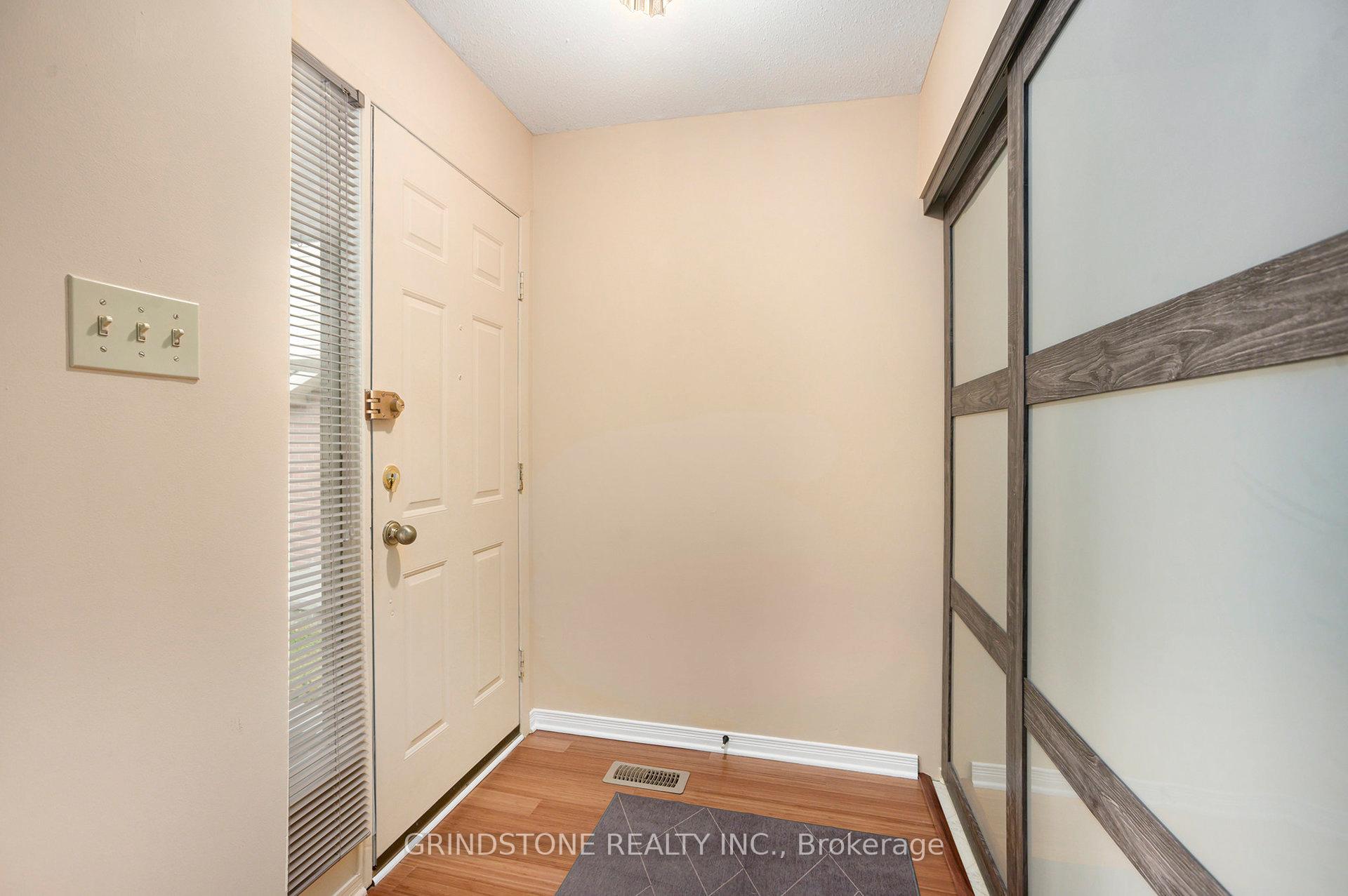 Photo 3 of 79 Acklam Terrace, Ottawa, Kanata - Morgan's Grant/South March — HOMEH