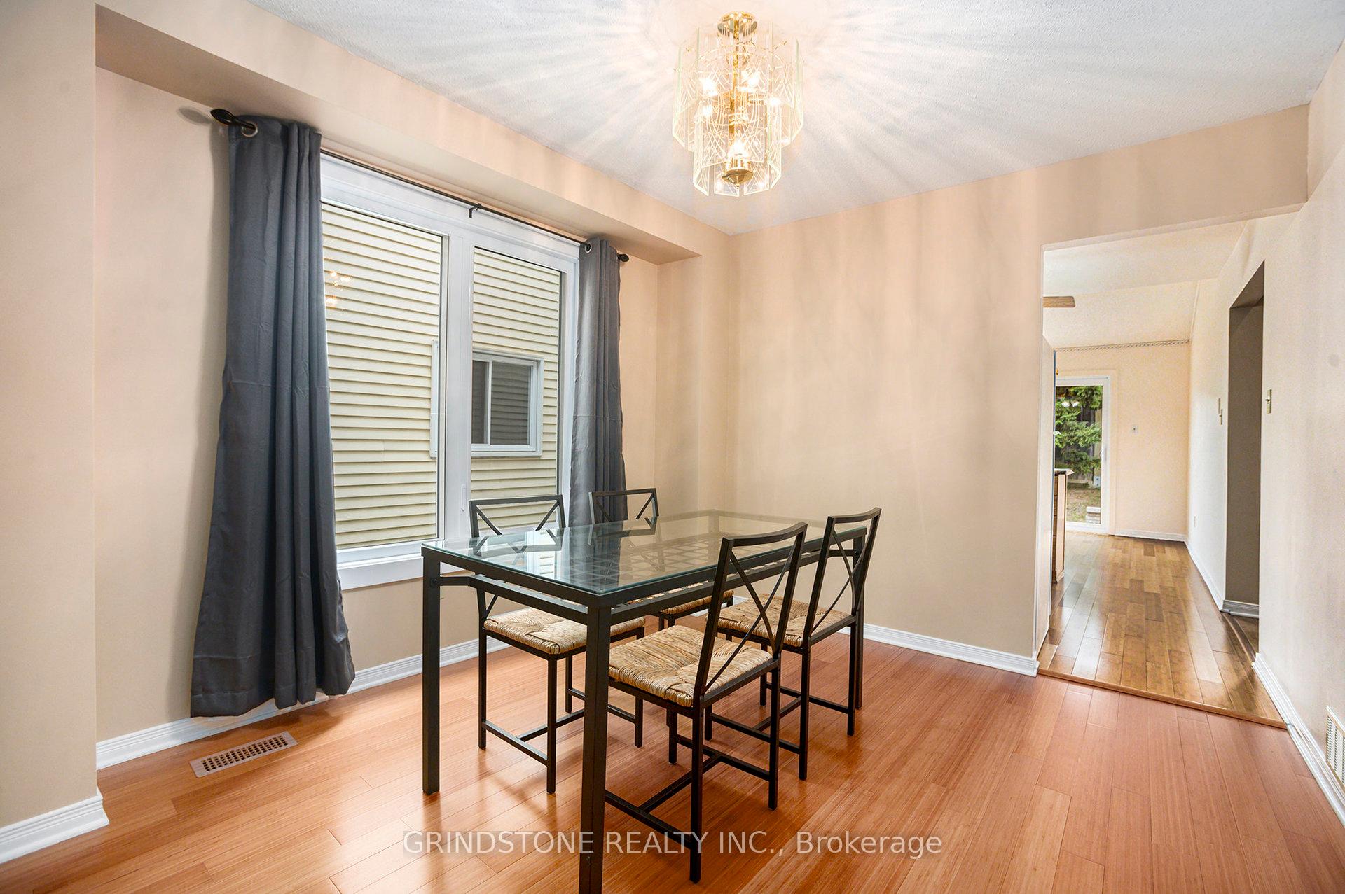 Photo 6 of 79 Acklam Terrace, Ottawa, Kanata - Morgan's Grant/South March — HOMEH